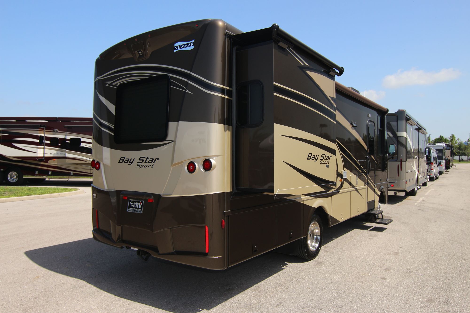 New 2020 Newmar Bay Star Sport 2702 Class A  For Sale