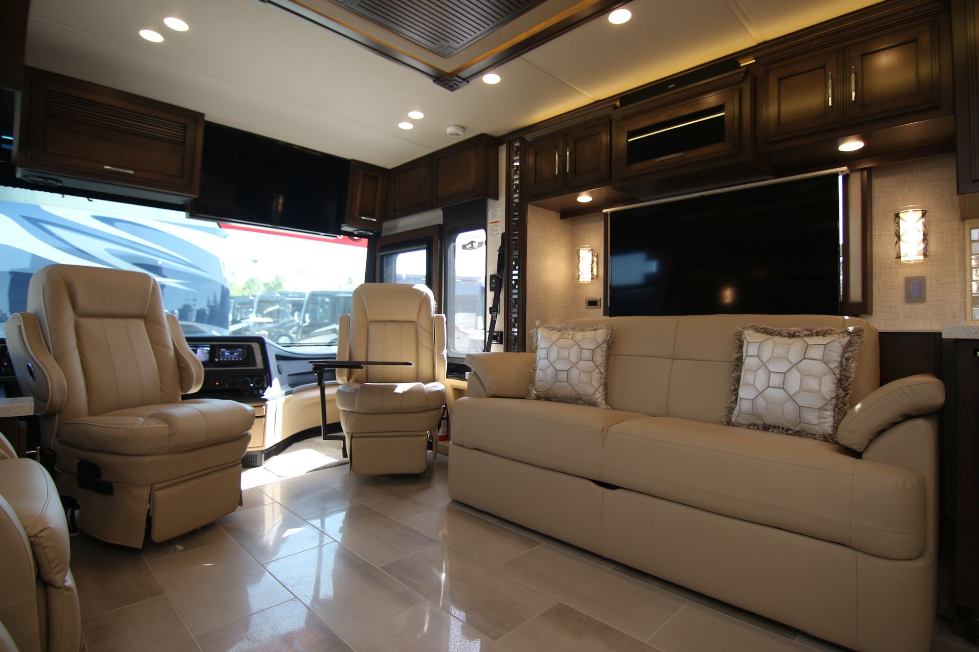 New 2020 Newmar Ventana 4369 Class A  For Sale