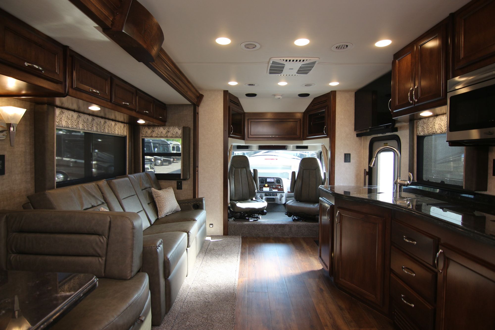 New 2020 Renegade Rv Verona 36VSB Super C  For Sale