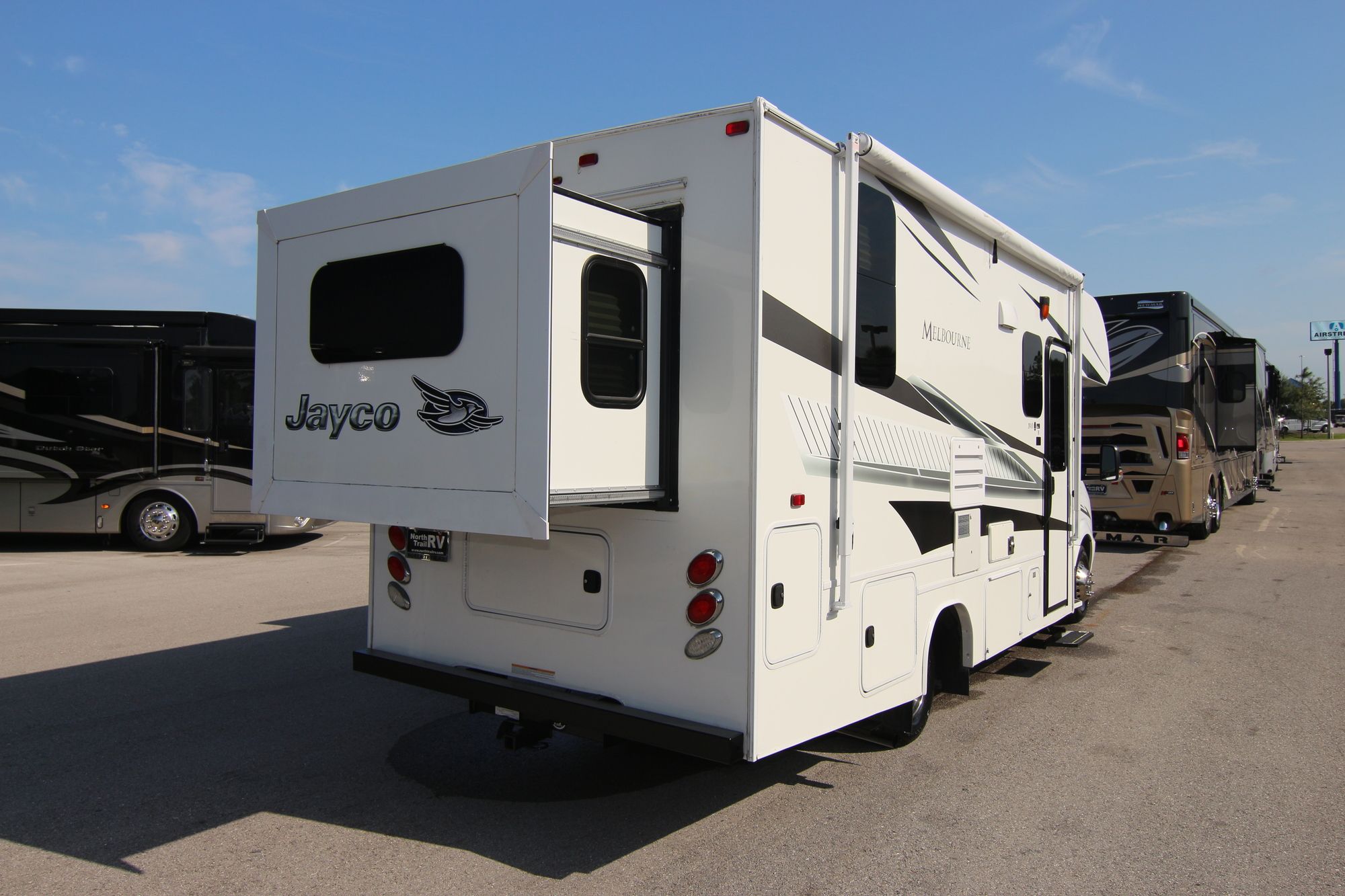 Used 2016 Jayco Melbourne 24K Class C  For Sale