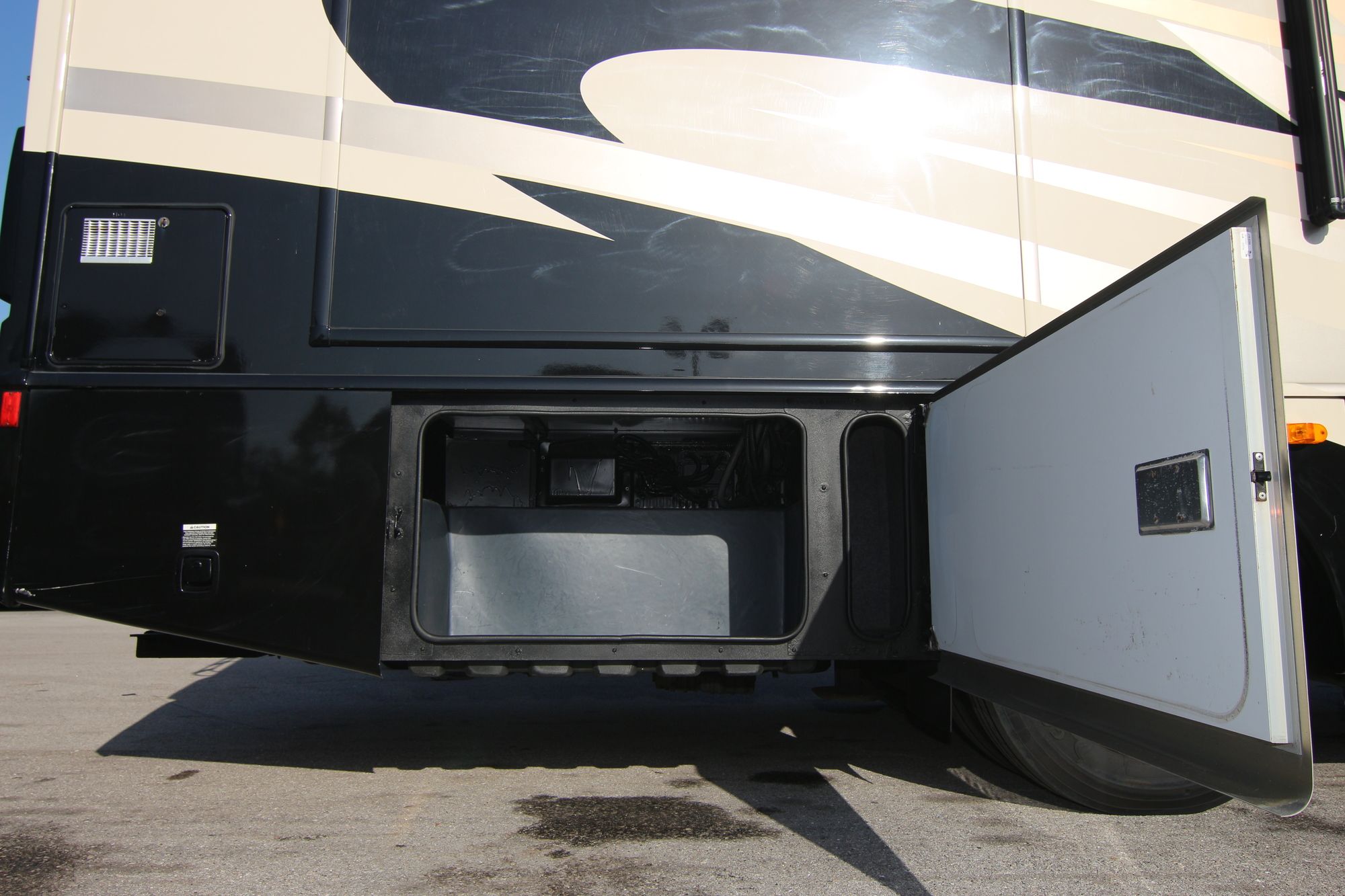 Used 2008 Fleetwood Bounder 36D Class A  For Sale