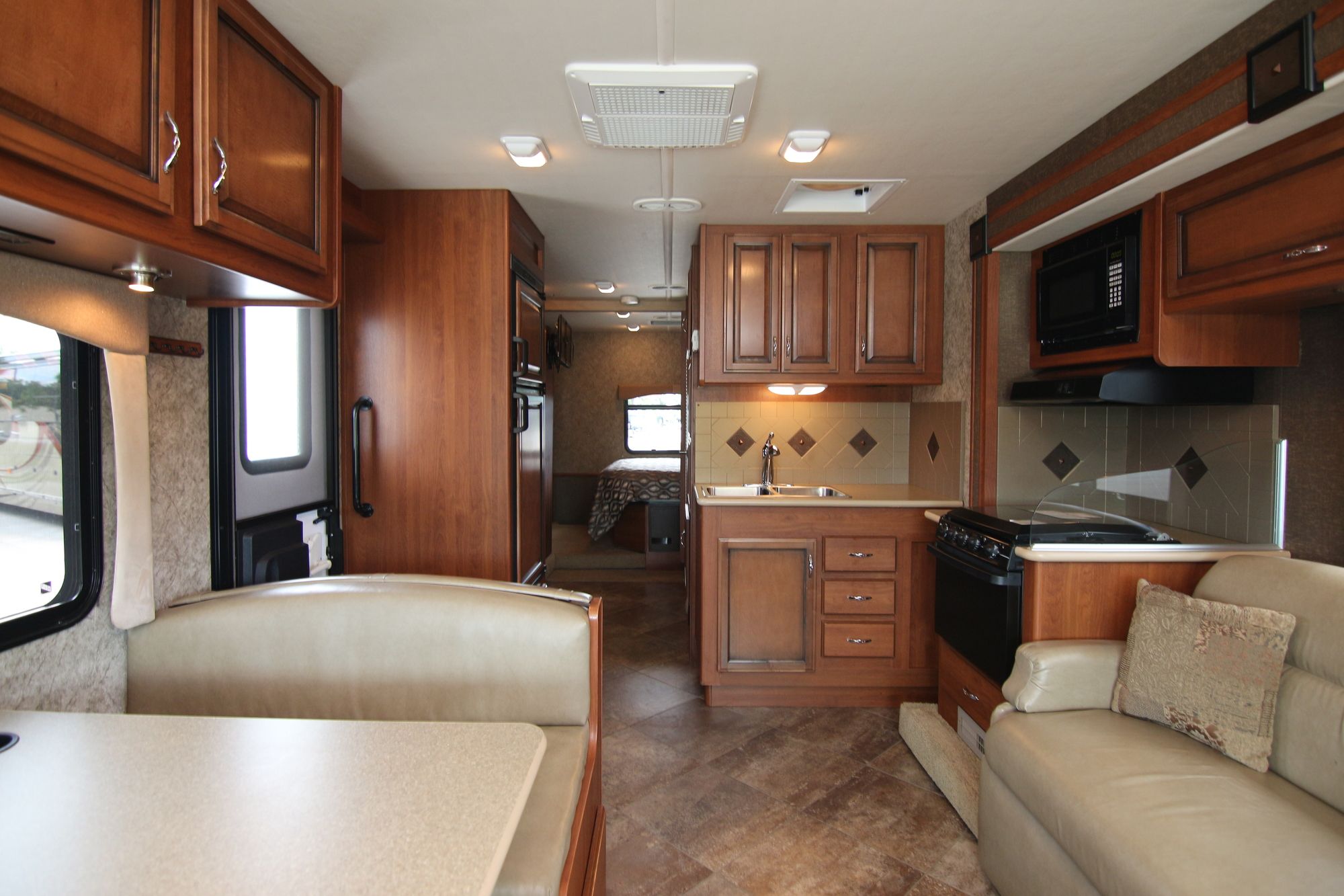 Used 2015 Fleetwood Terra 31C Class A  For Sale