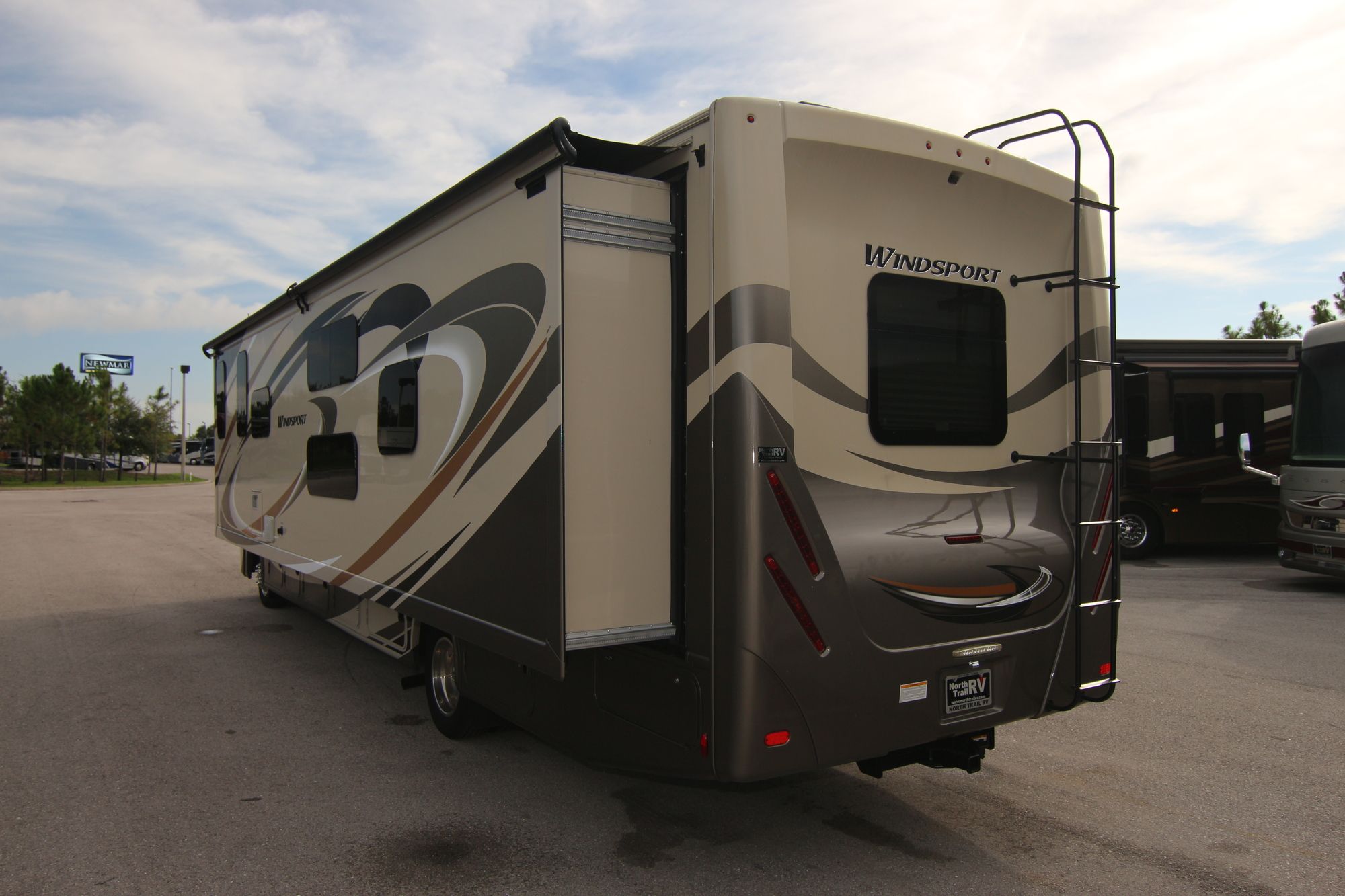 Used 2018 Thor Windsport 34J Class A  For Sale