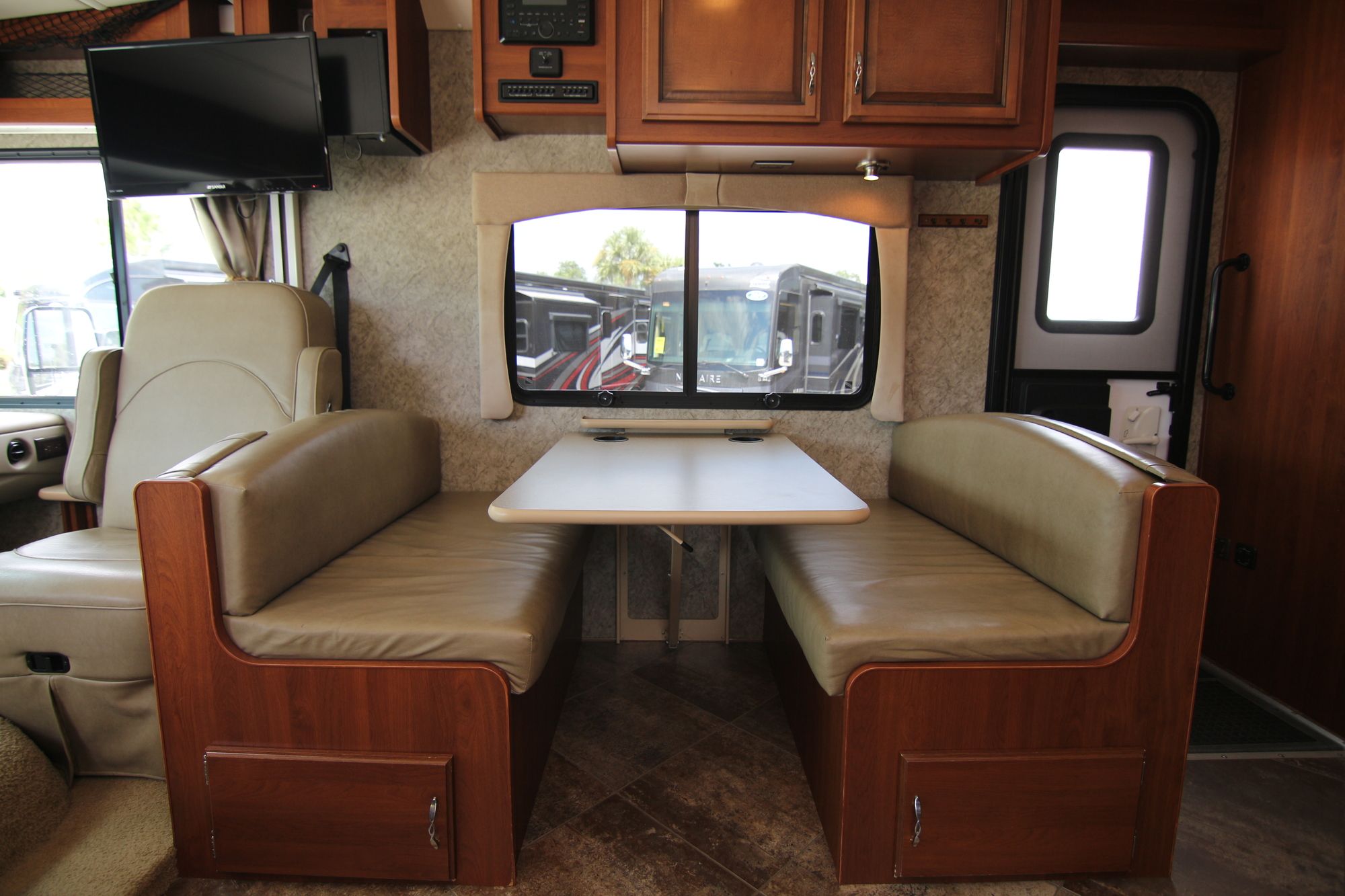 Used 2015 Fleetwood Terra 31C Class A  For Sale