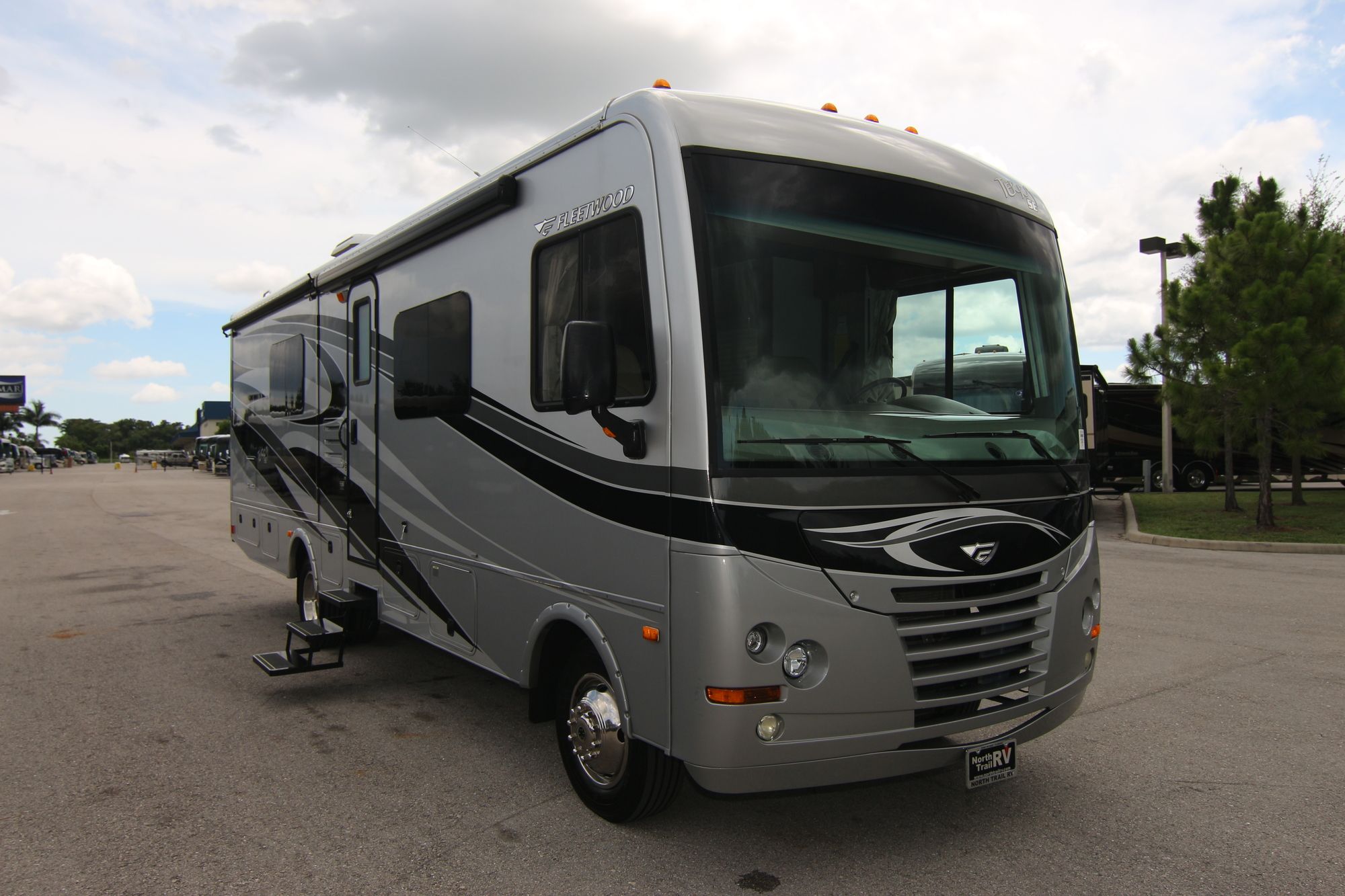 Used 2015 Fleetwood Terra 31C Class A  For Sale