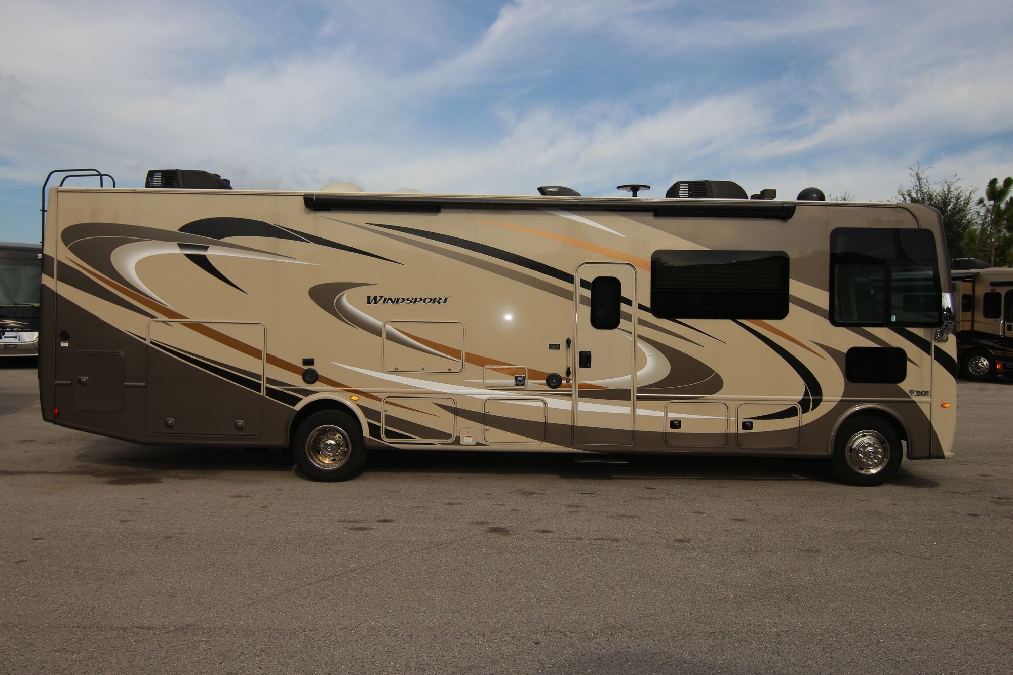 Used 2018 Thor Windsport 34J Class A  For Sale