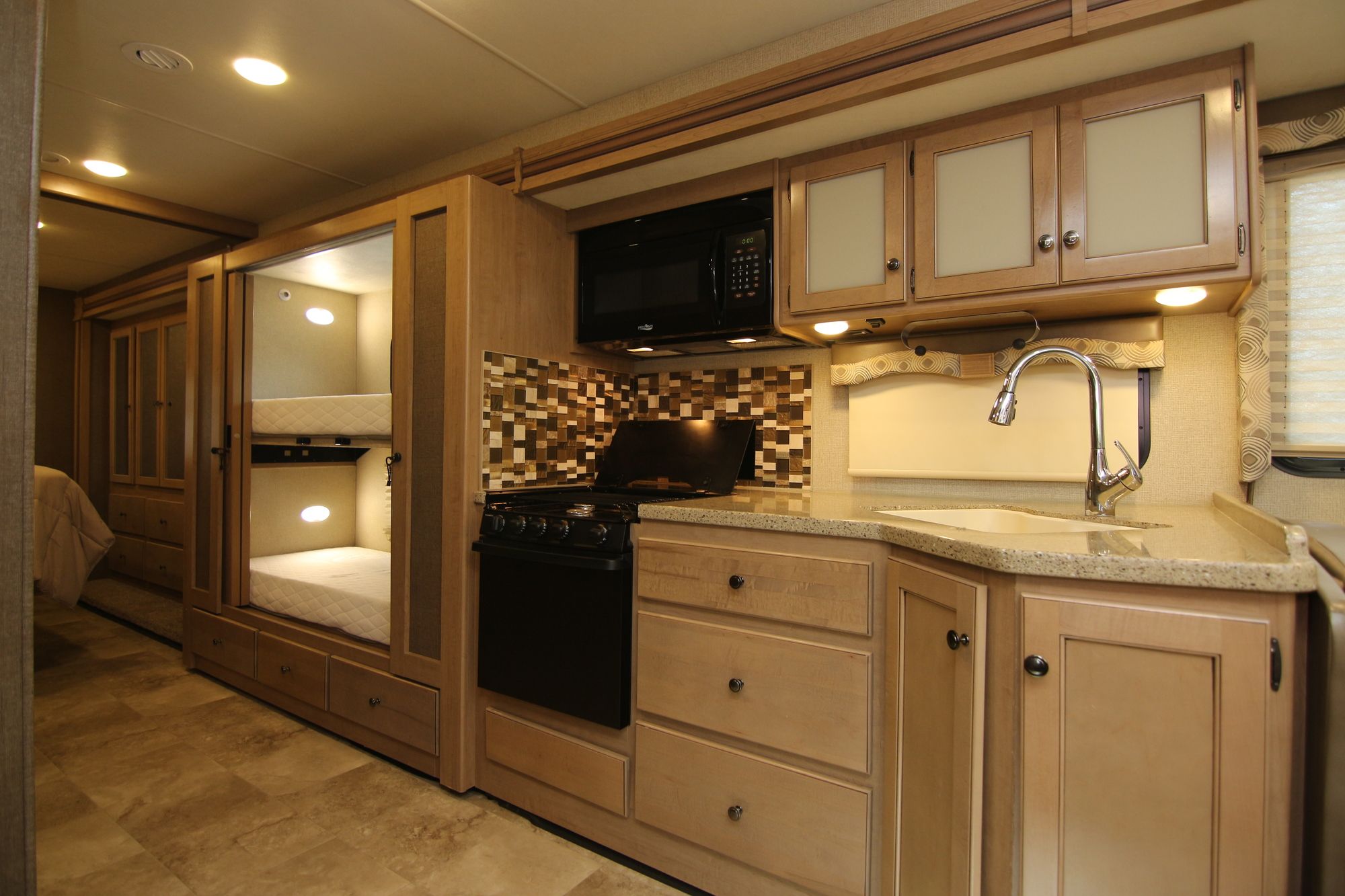 Used 2018 Thor Windsport 34J Class A  For Sale