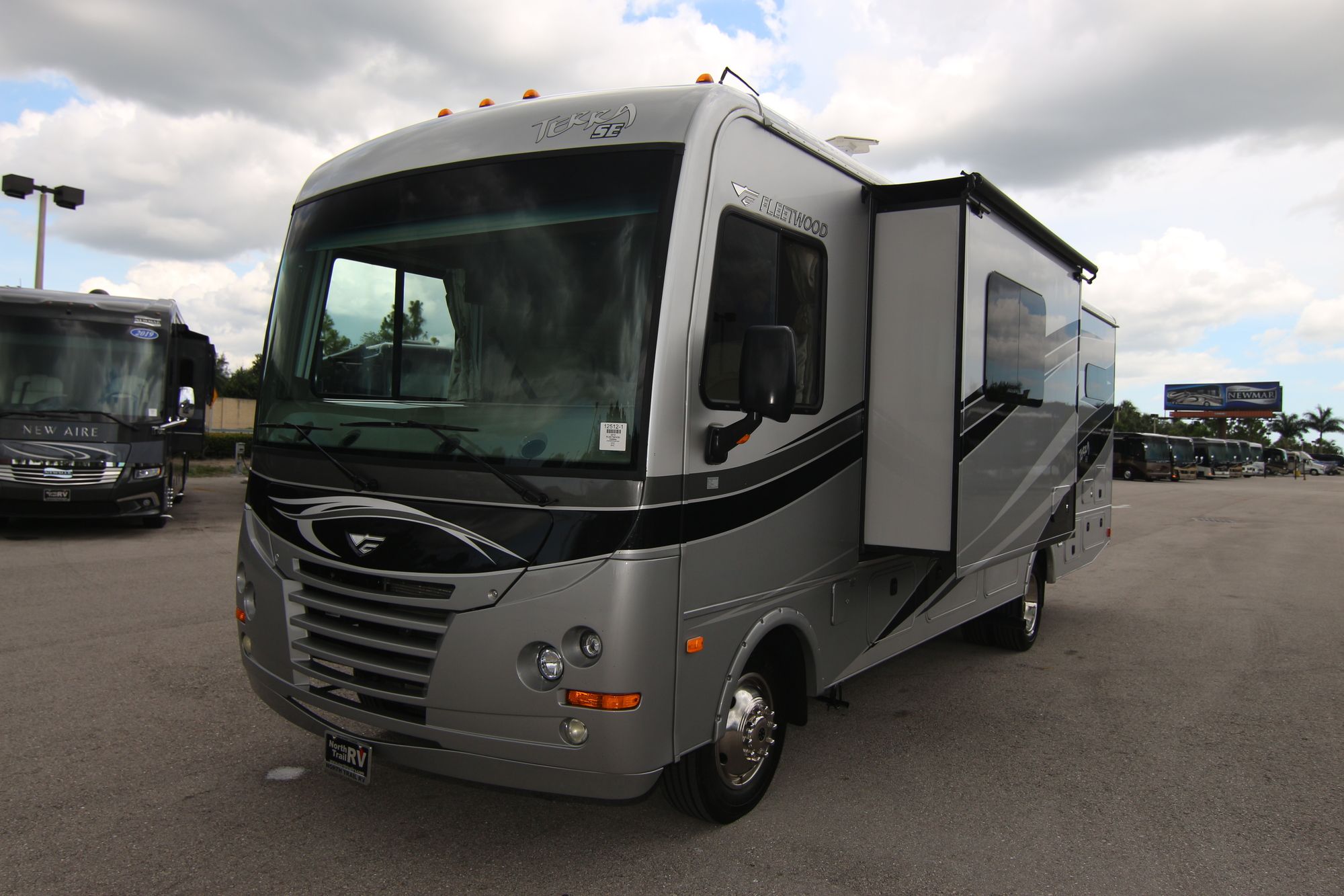 Used 2015 Fleetwood Terra 31C Class A  For Sale