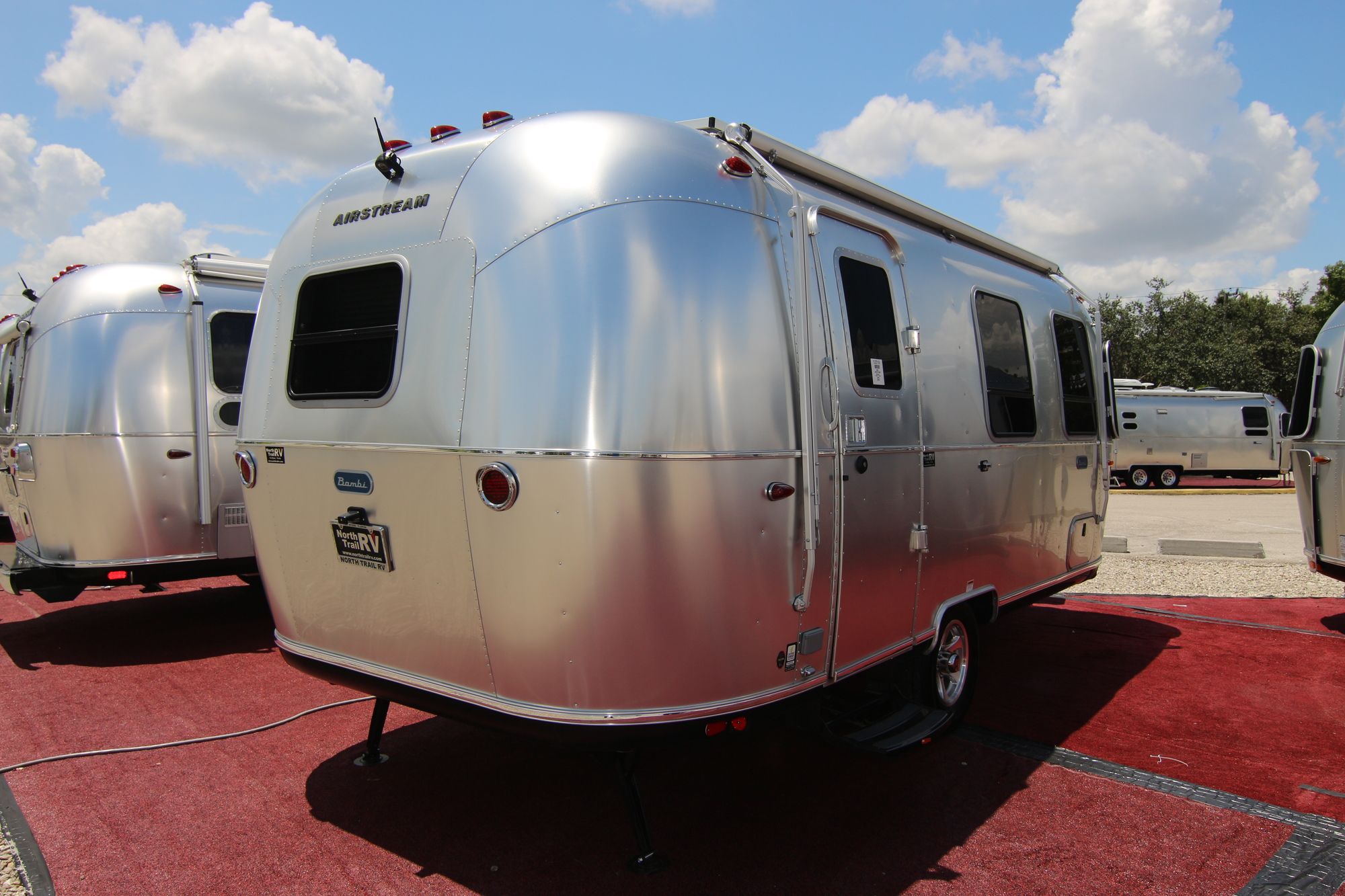 2020 Airstream Bambi 22FB 12518