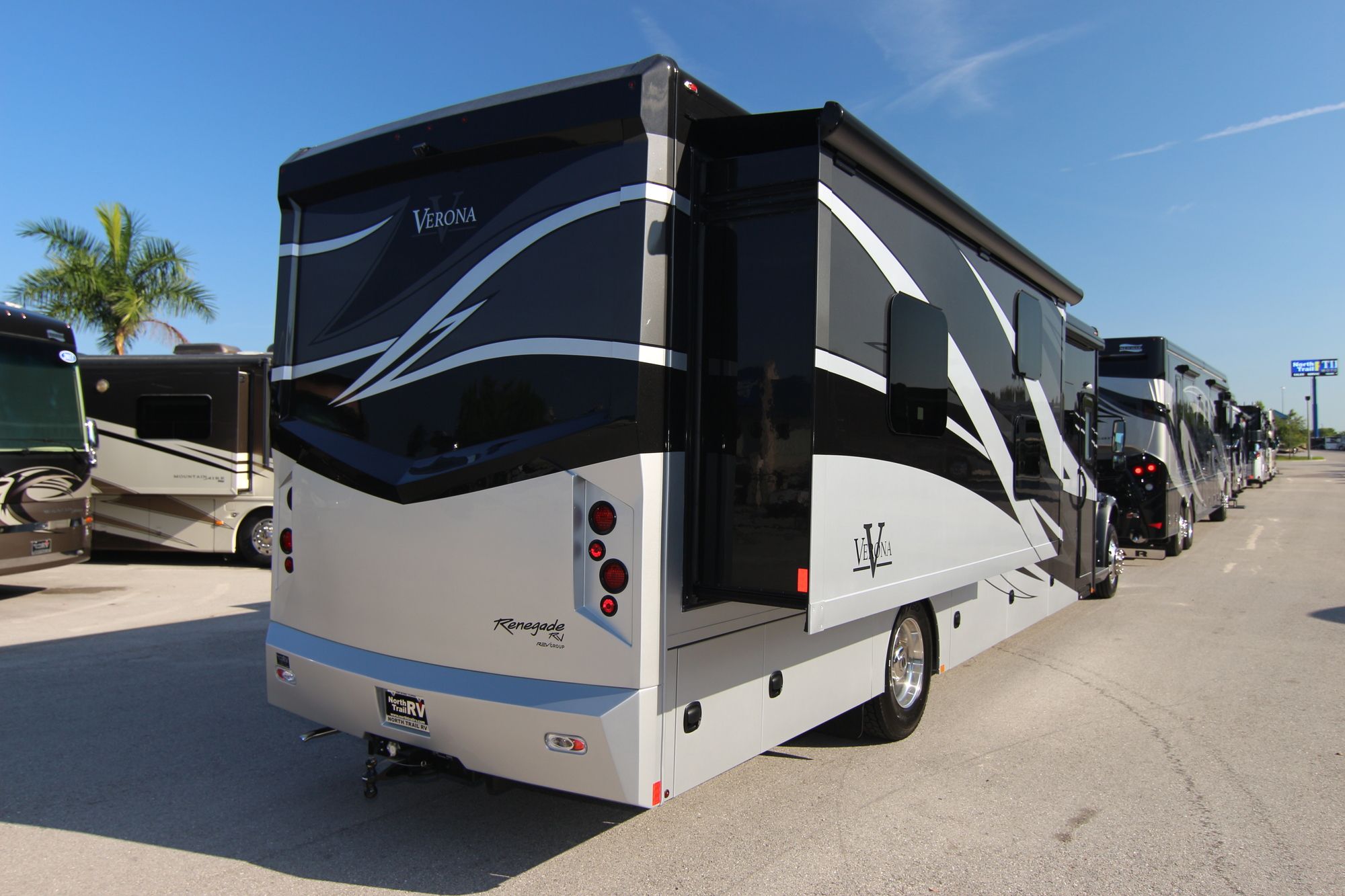 New 2020 Renegade Rv Verona 40VBH Super C  For Sale