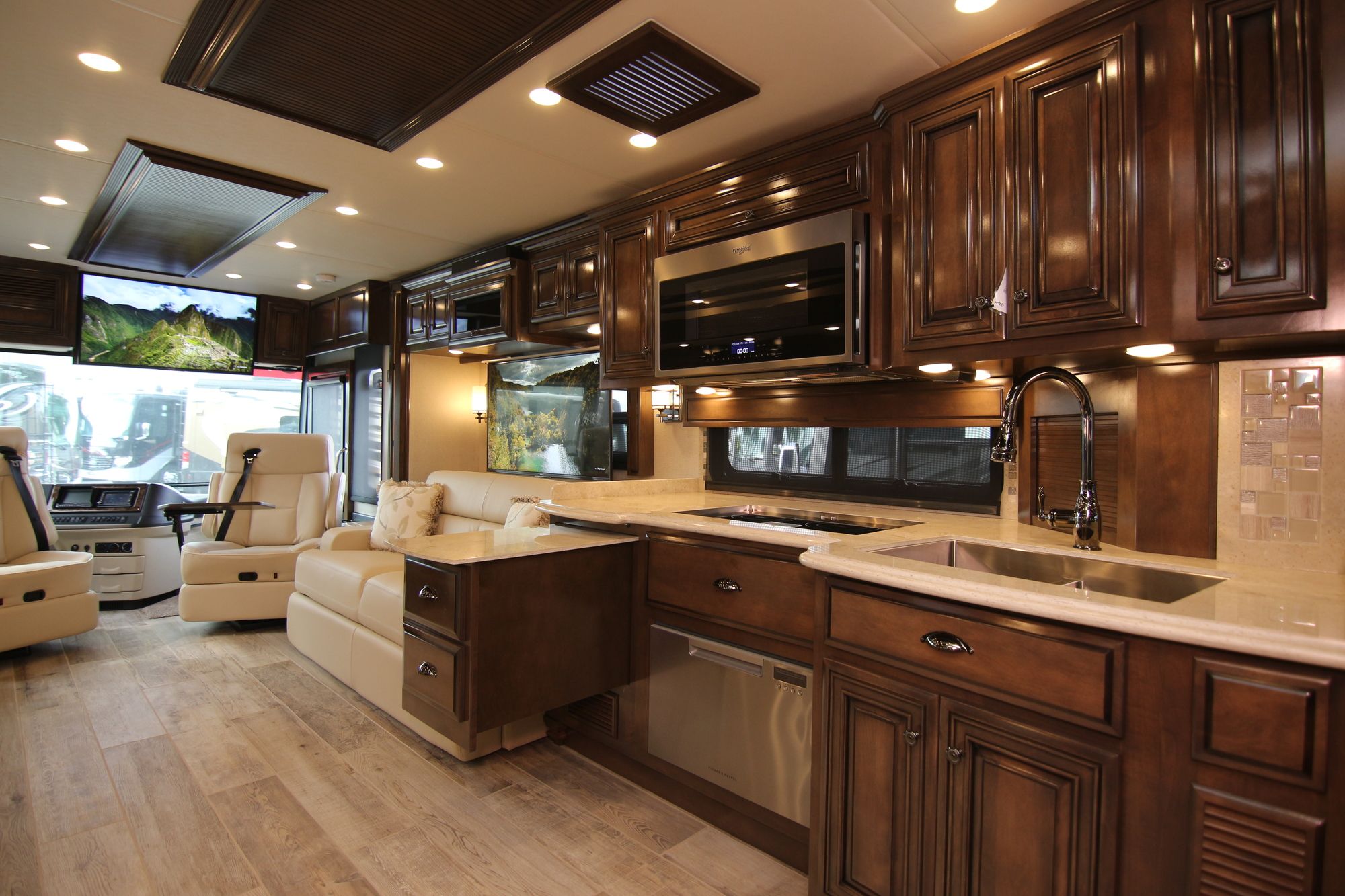 New 2019 Newmar Dutch Star 4369 Class A  For Sale