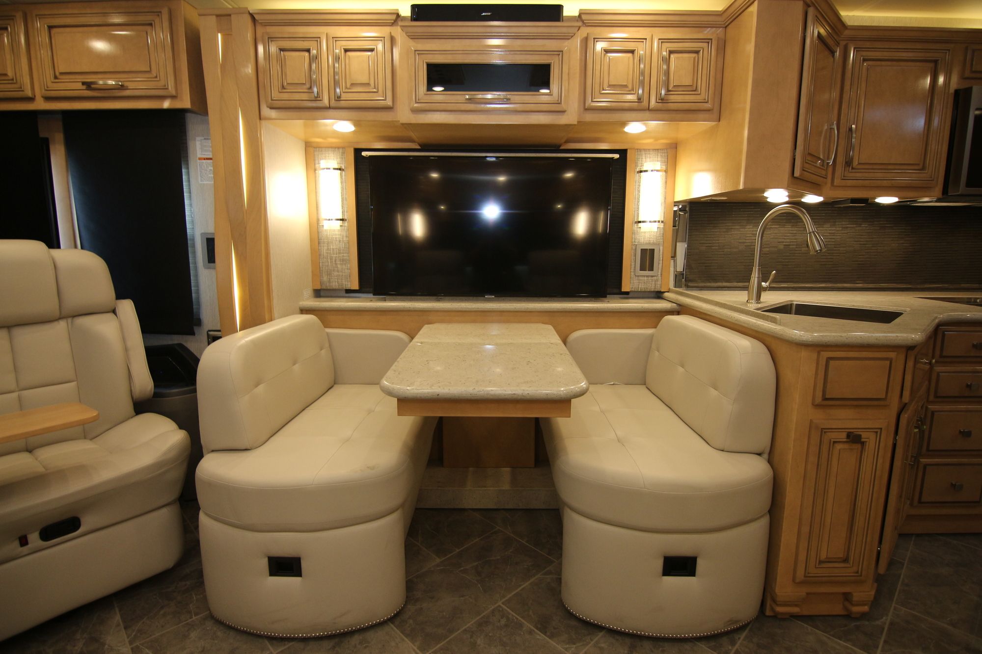 New 2020 Newmar New Aire 3343 Class A  For Sale