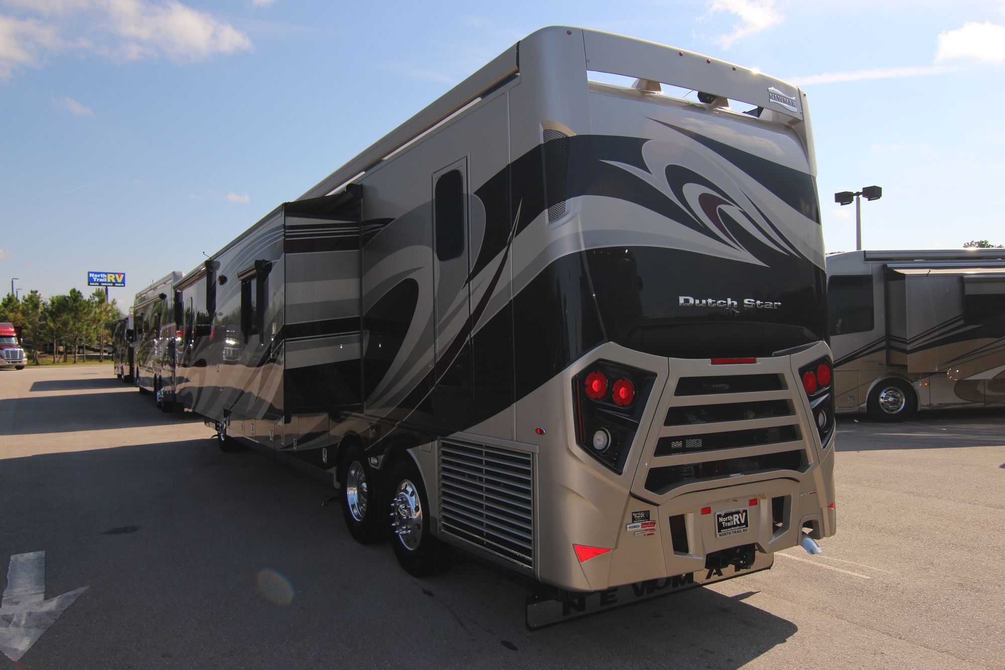 New 2019 Newmar Dutch Star 4369 Class A  For Sale