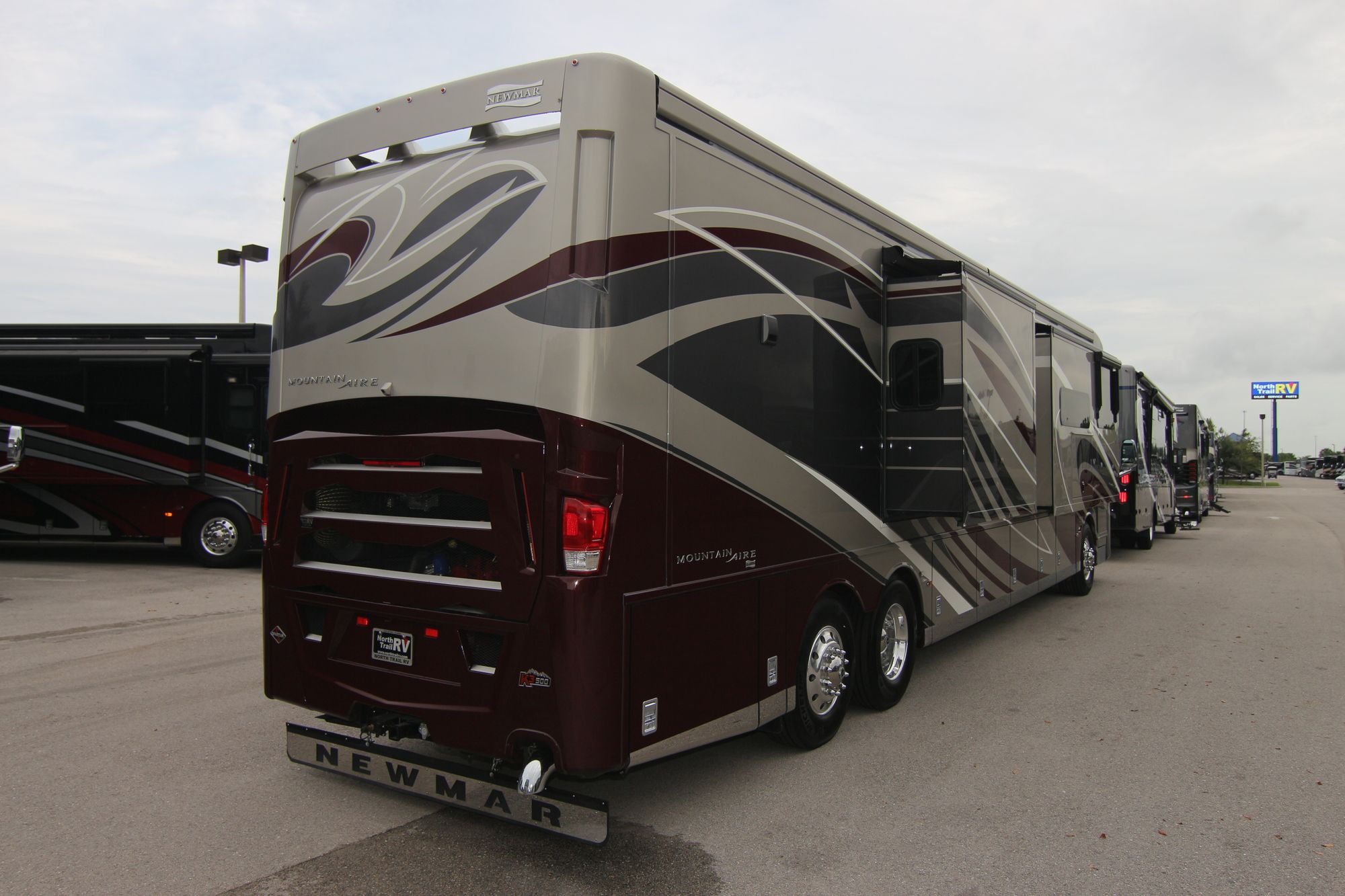 New 2020 Newmar Mountain Aire 4543 Class A  For Sale