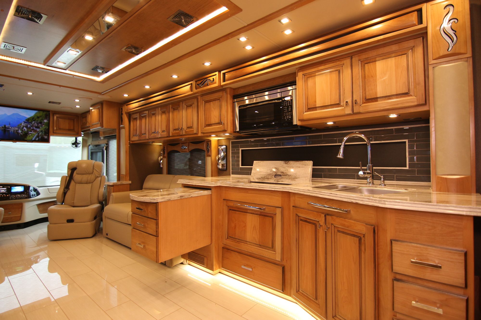 New 2019 Tiffin Motor Homes Phaeton 40QBH Class A  For Sale