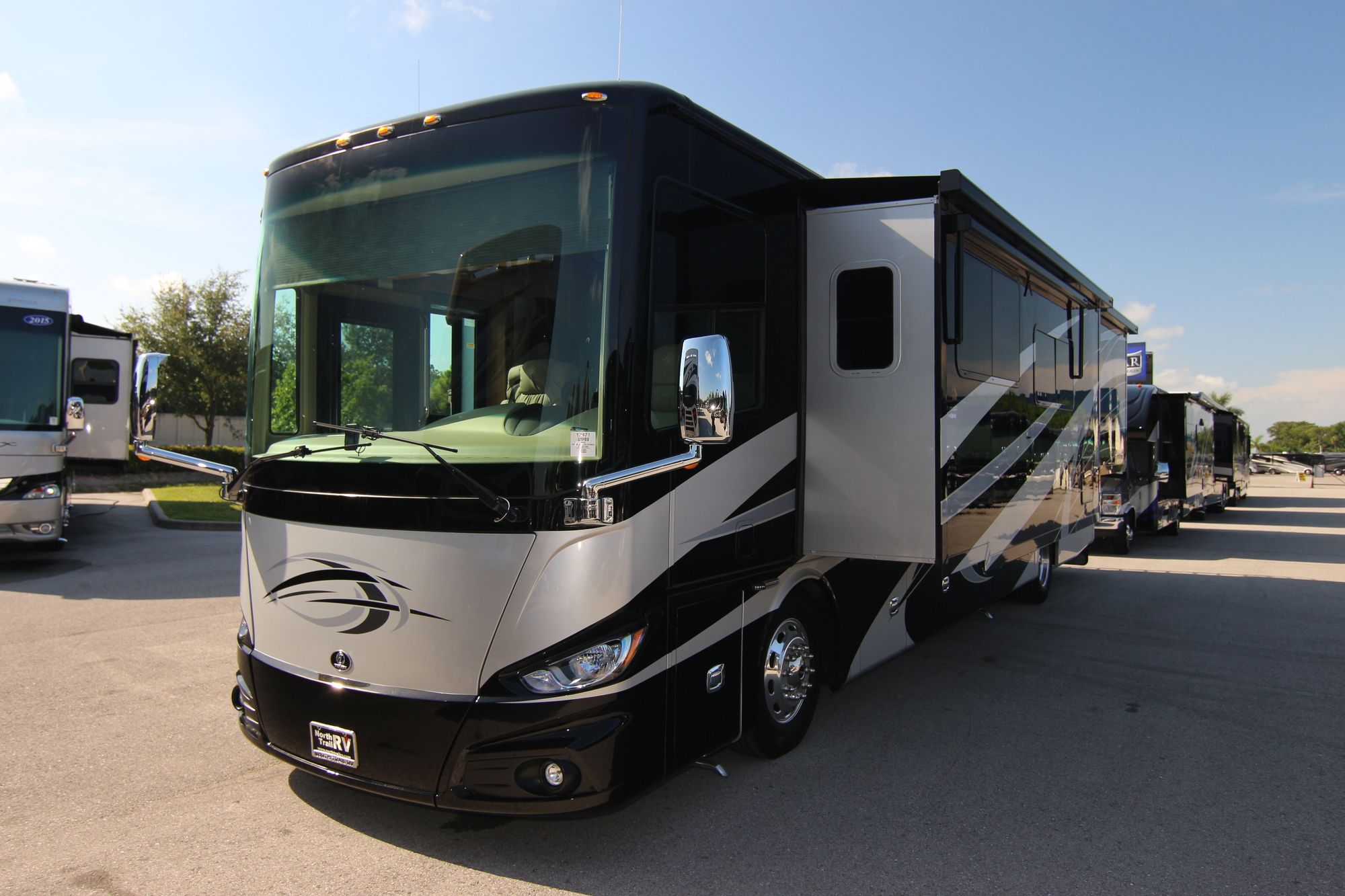 New 2019 Tiffin Motor Homes Phaeton 40QBH Class A  For Sale