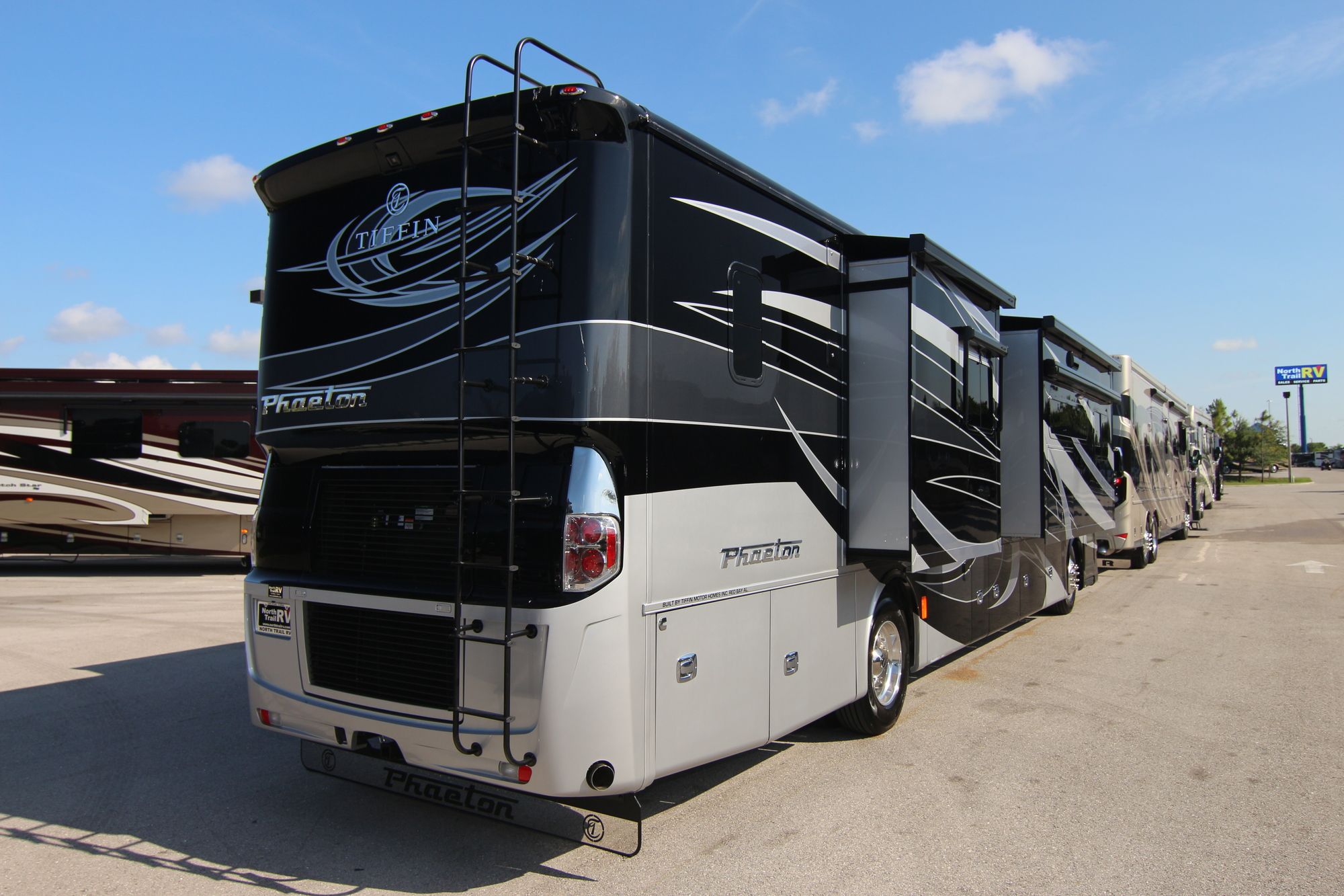 New 2019 Tiffin Motor Homes Phaeton 40QBH Class A  For Sale