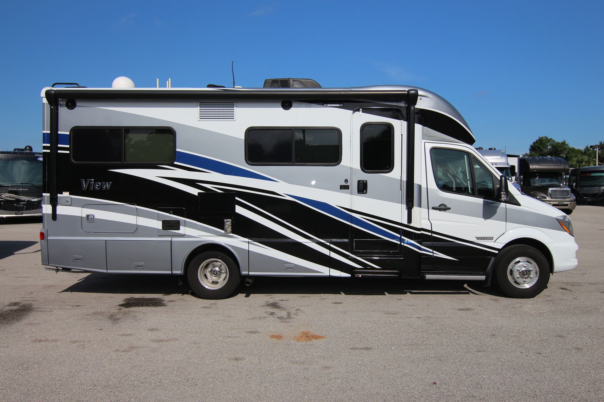 Used 2018 Winnebago View 24J Class C  For Sale