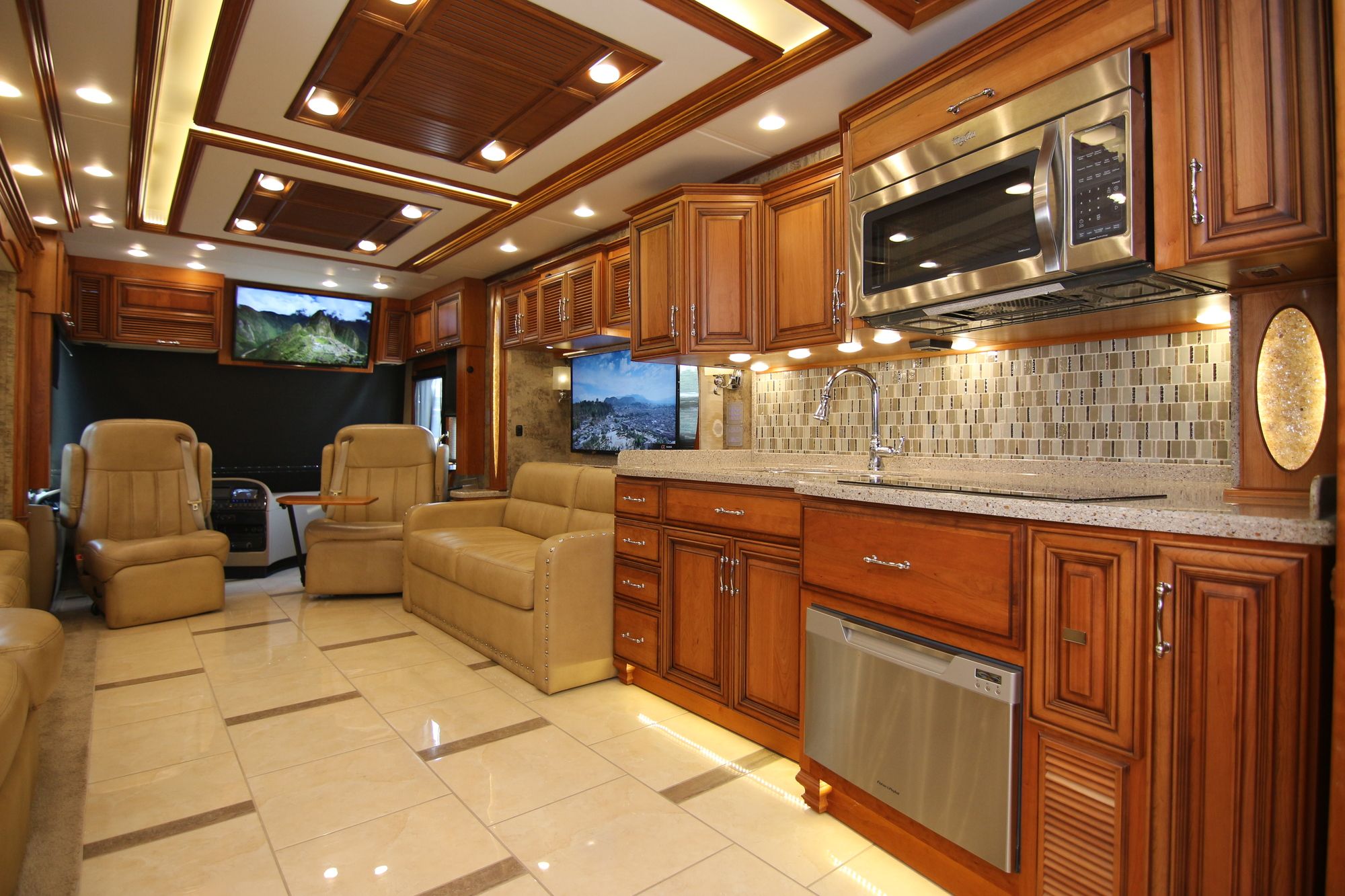 Used 2015 Newmar Mountain Aire 4553 Class A  For Sale