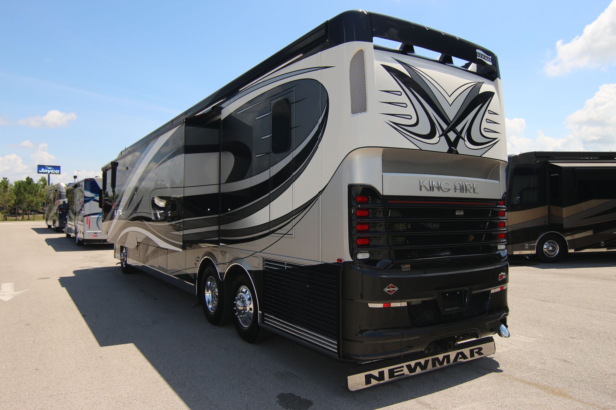 Used 2018 Newmar King Aire 4533 Class A  For Sale