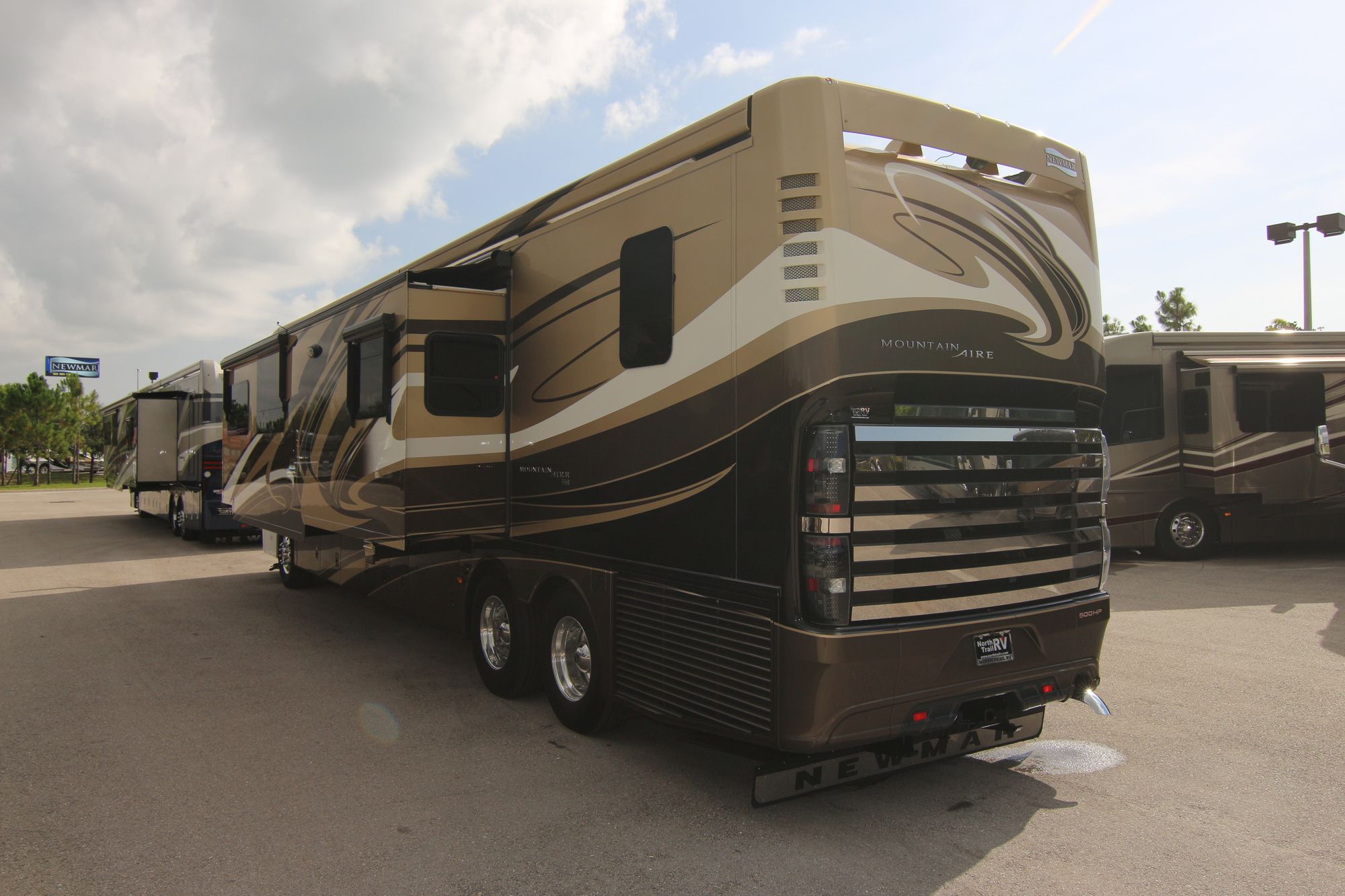 Used 2015 Newmar Mountain Aire 4553 Class A  For Sale