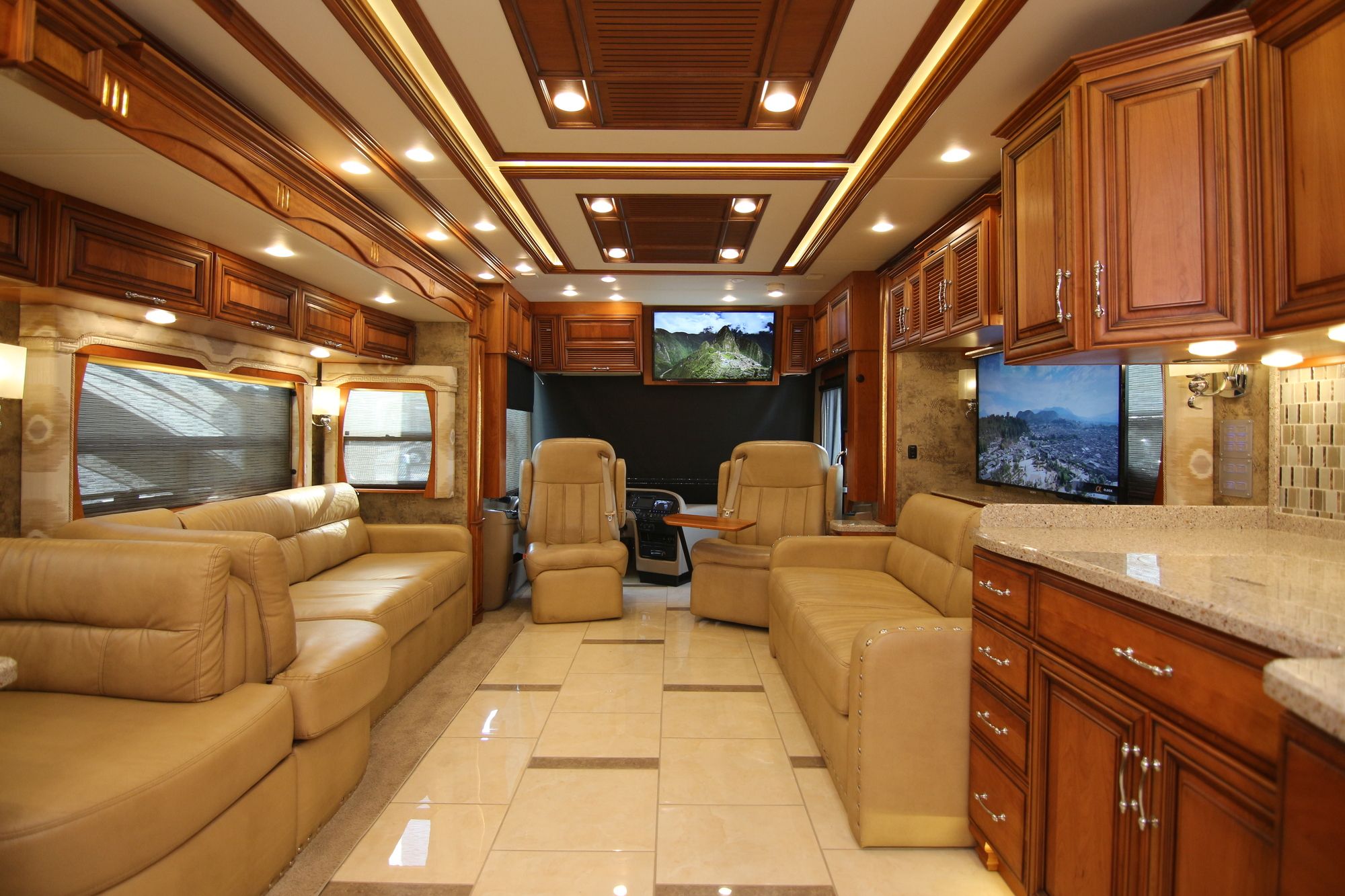 Used 2015 Newmar Mountain Aire 4553 Class A  For Sale