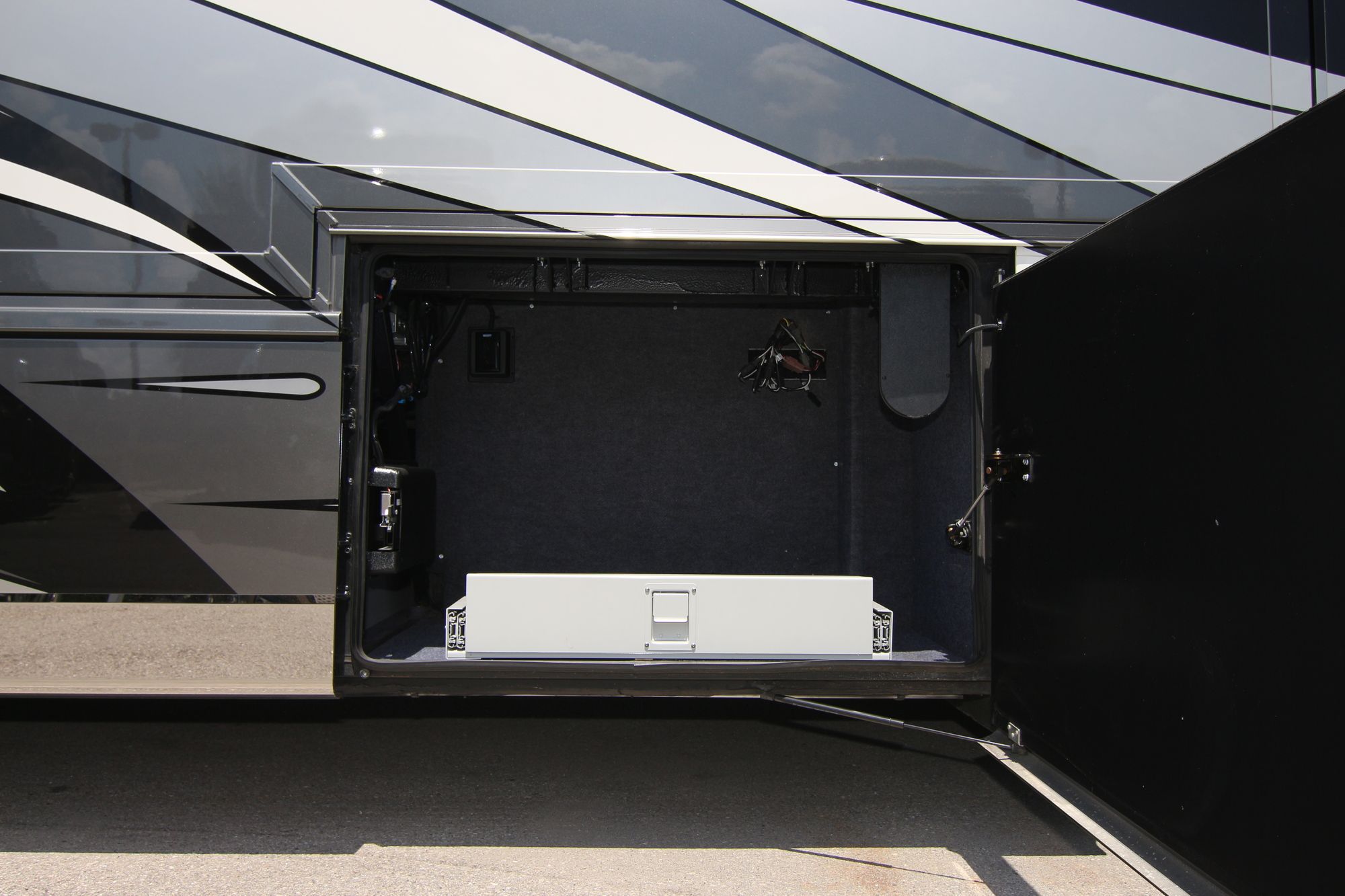 Used 2018 Newmar King Aire 4533 Class A  For Sale