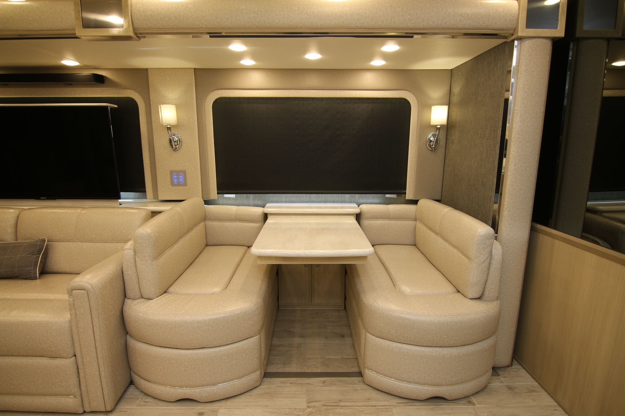 Used 2018 Newmar King Aire 4533 Class A  For Sale