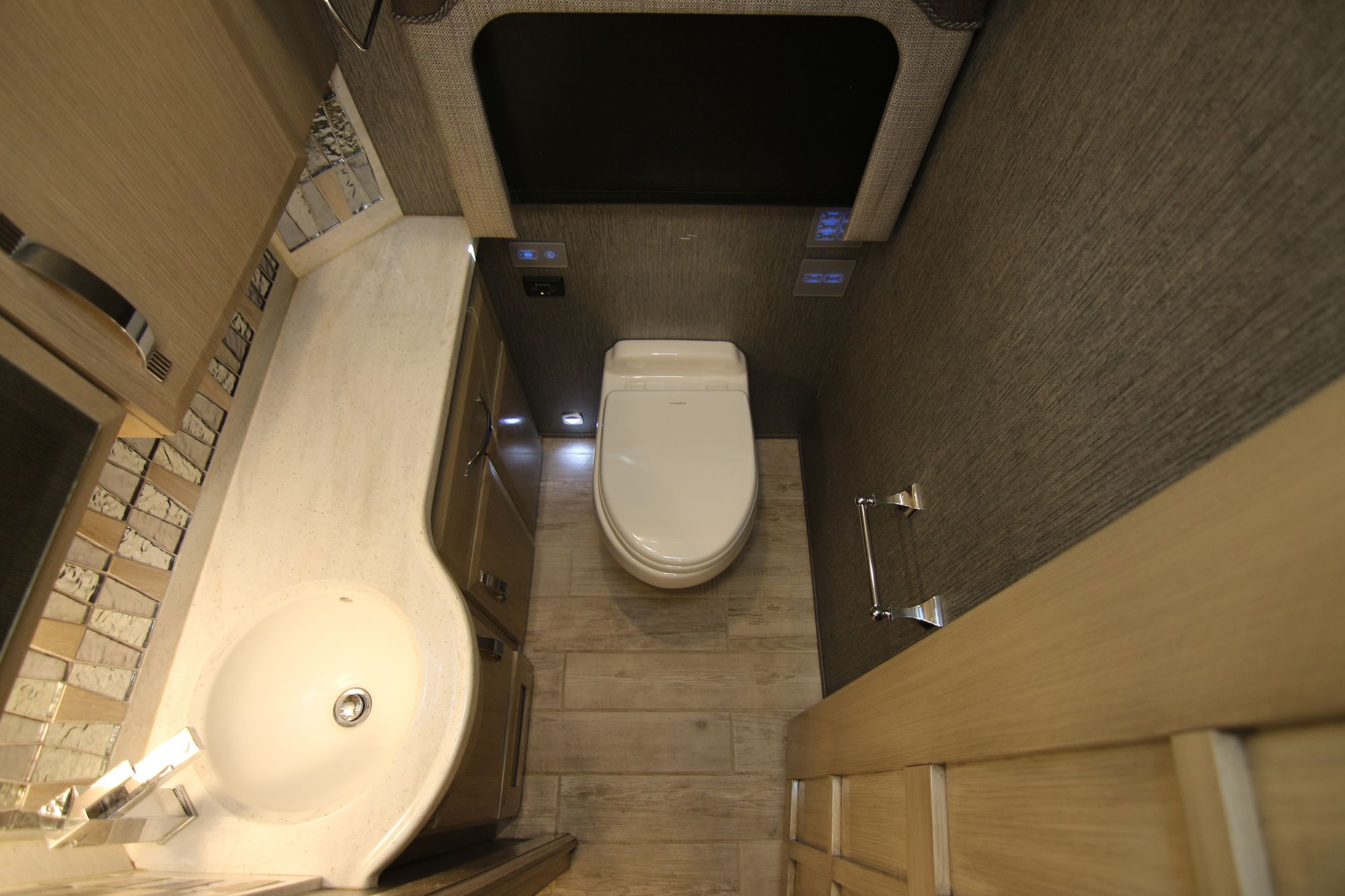 Used 2018 Newmar King Aire 4533 Class A  For Sale
