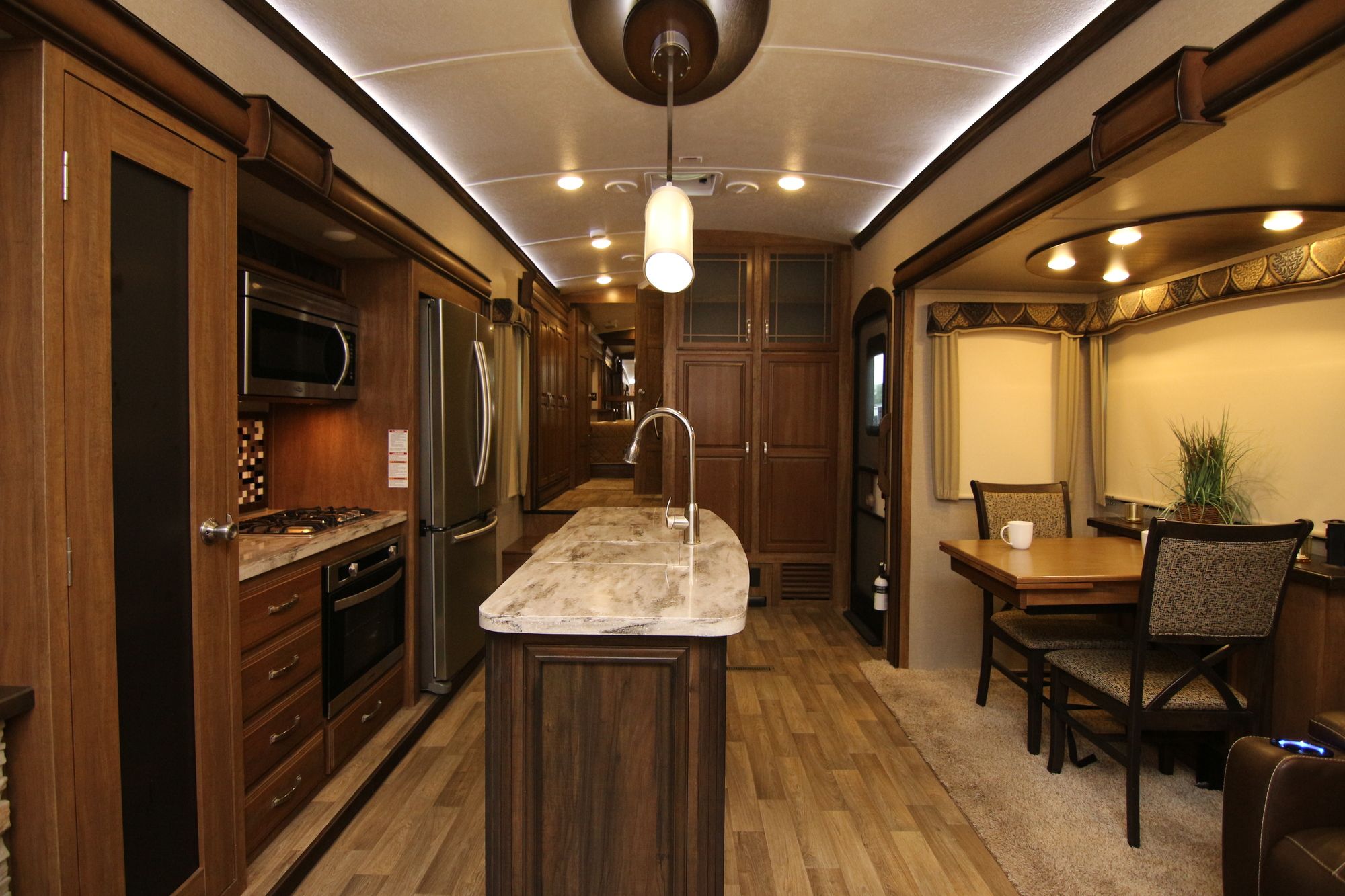 Used 2017 Keystone Montana 3721 RL Fifth Wheel  For Sale