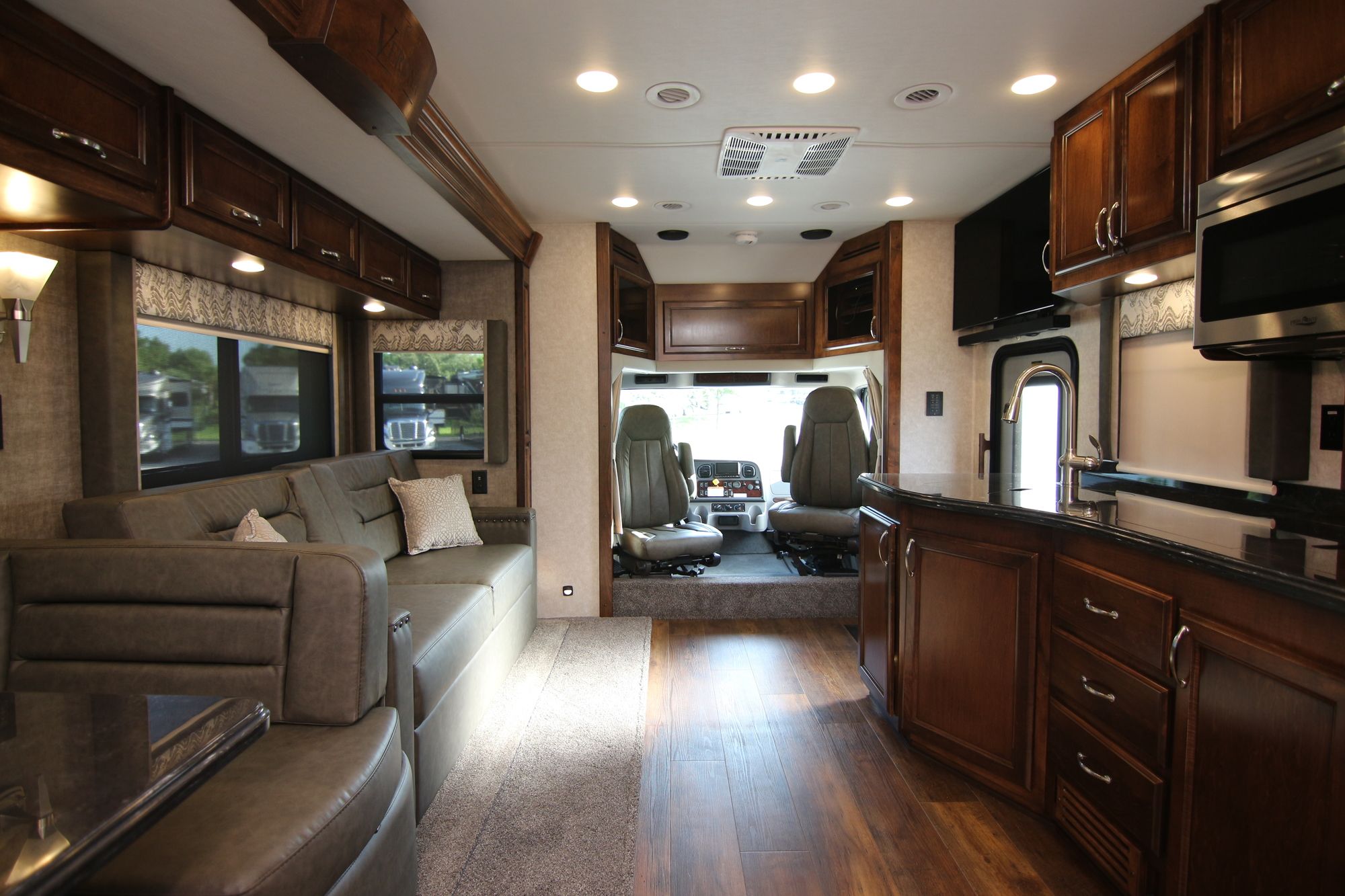 New 2020 Renegade Rv Verona 36VSB Super C  For Sale