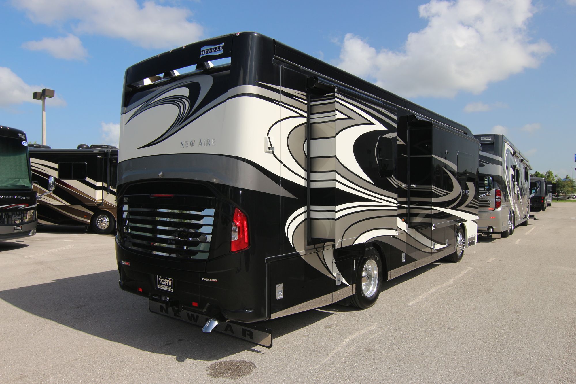 New 2020 Newmar New Aire 3341 Class A  For Sale