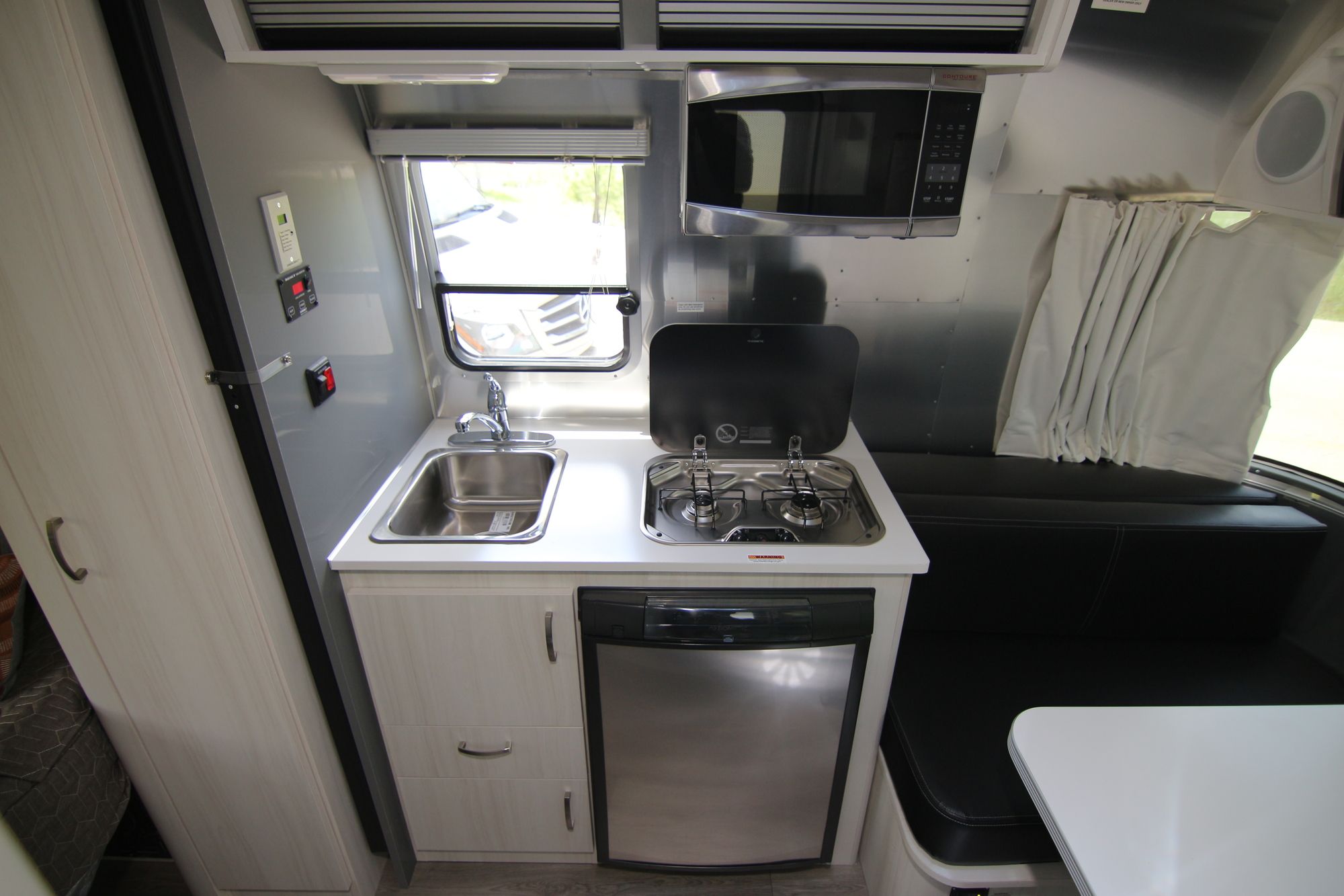 New 2019 Airstream Sport 16RB Travel Trailer  For Sale