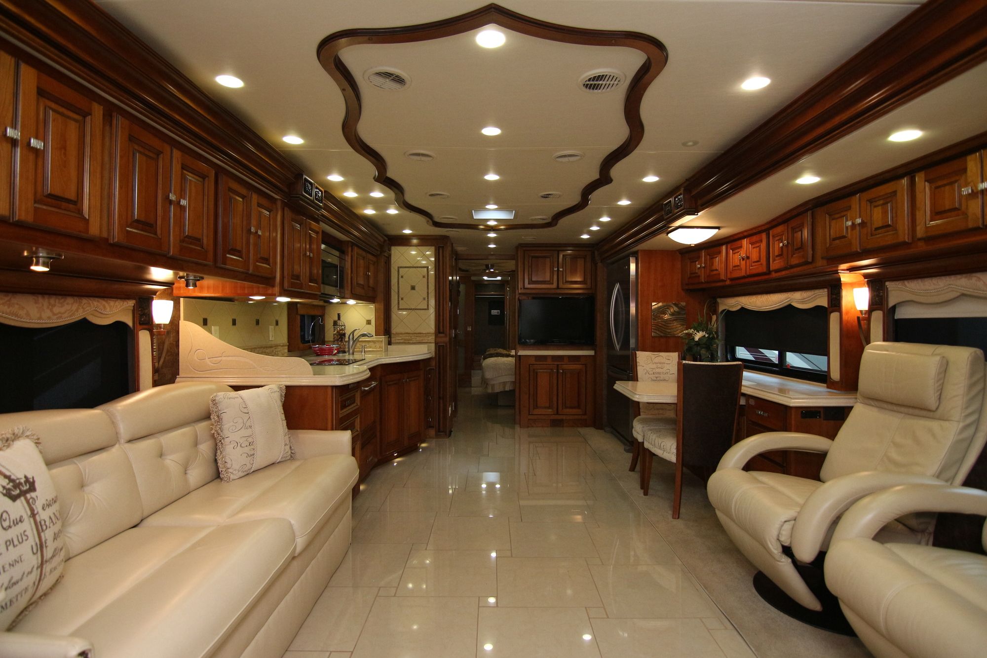 Used 2012 Tiffin Motor Homes Allegro Bus 43QGP Class A  For Sale