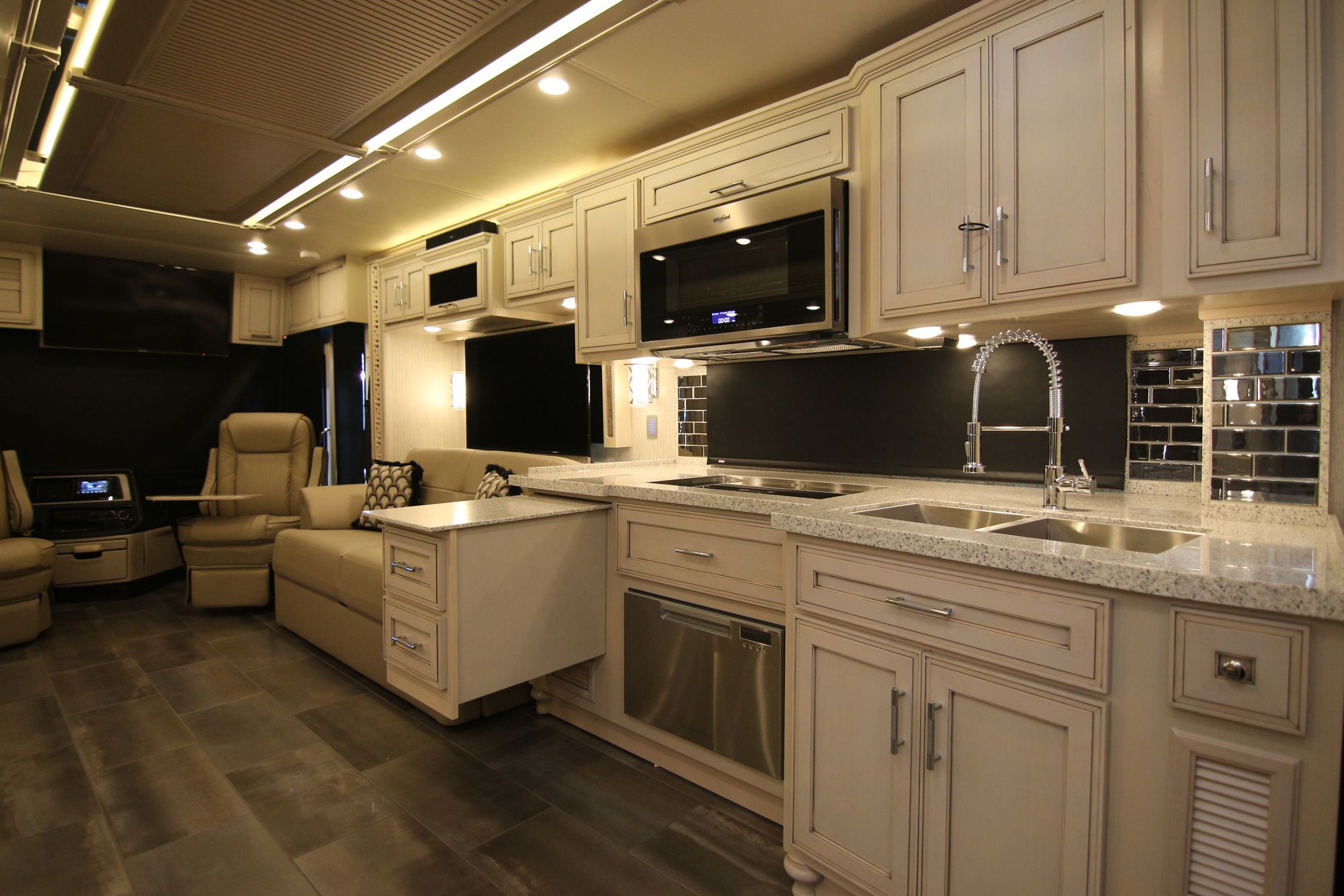 New 2020 Newmar Ventana 4369 Class A  For Sale