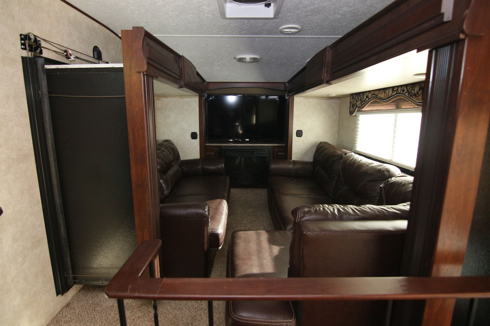 Used 2014 Keystone Cougar 337FLS Fifth Wheel  For Sale
