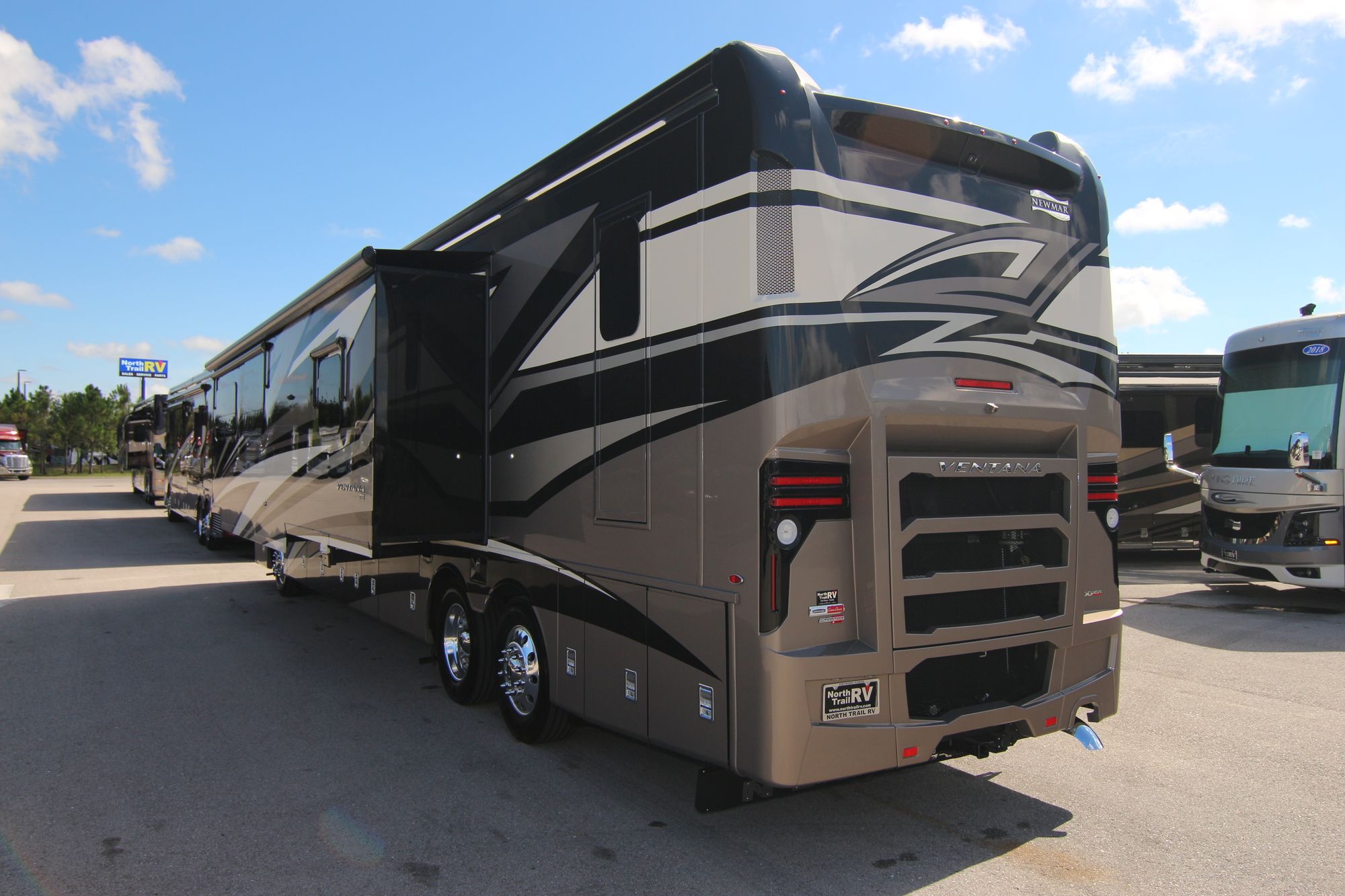 New 2020 Newmar Ventana 4369 Class A  For Sale