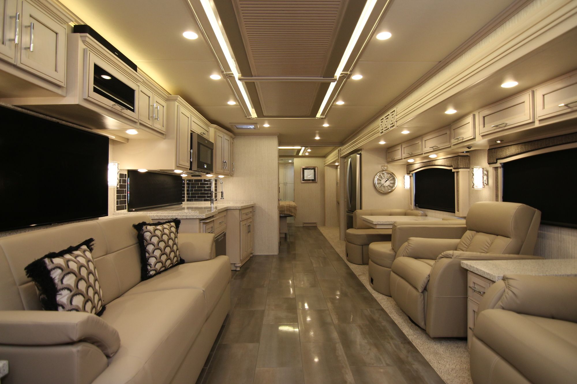 New 2020 Newmar Ventana 4369 Class A  For Sale