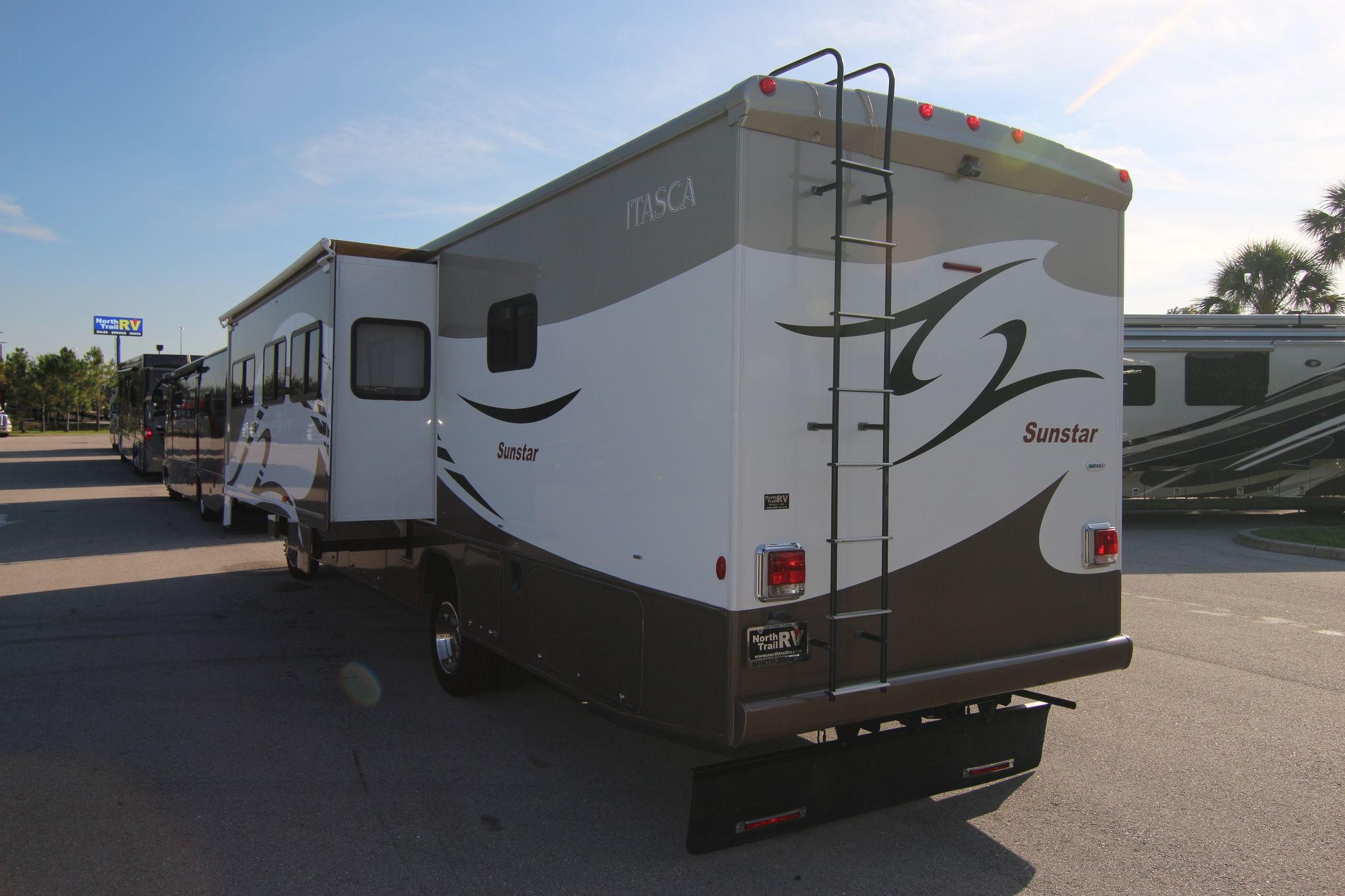 Used 2011 Itasca Sunstar 35F Class A  For Sale