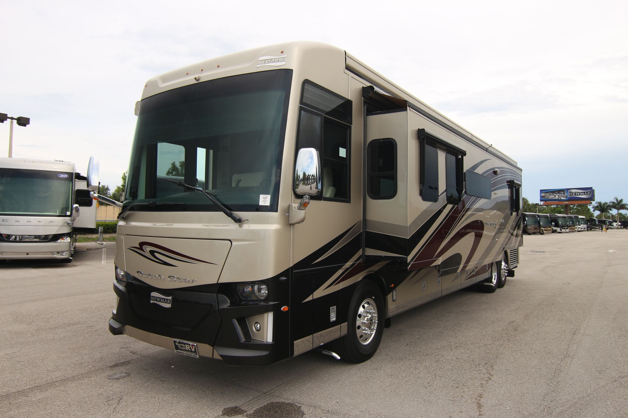 New 2019 Newmar Dutch Star 4363 Class A  For Sale