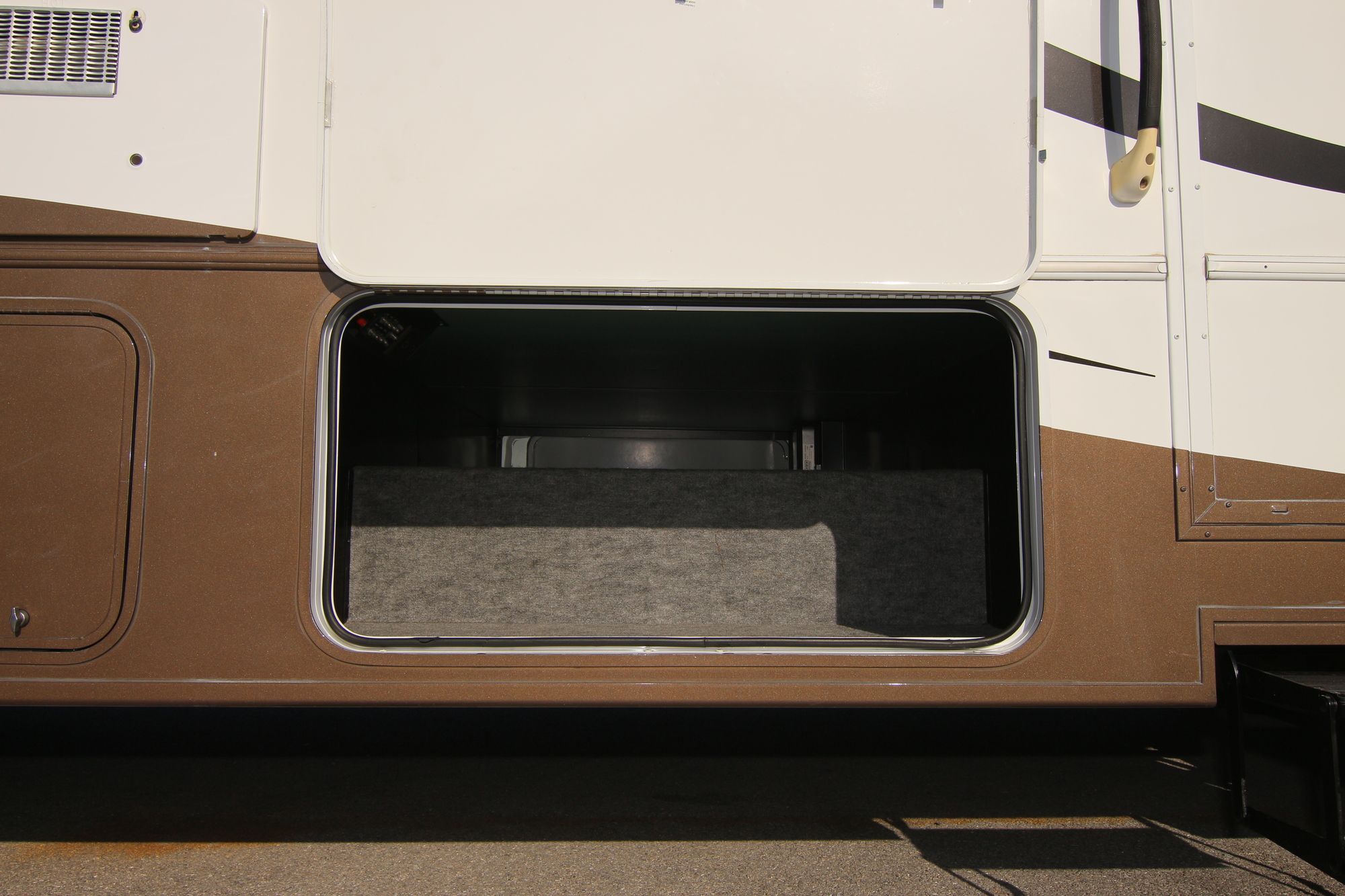 Used 2011 Itasca Sunstar 35F Class A  For Sale