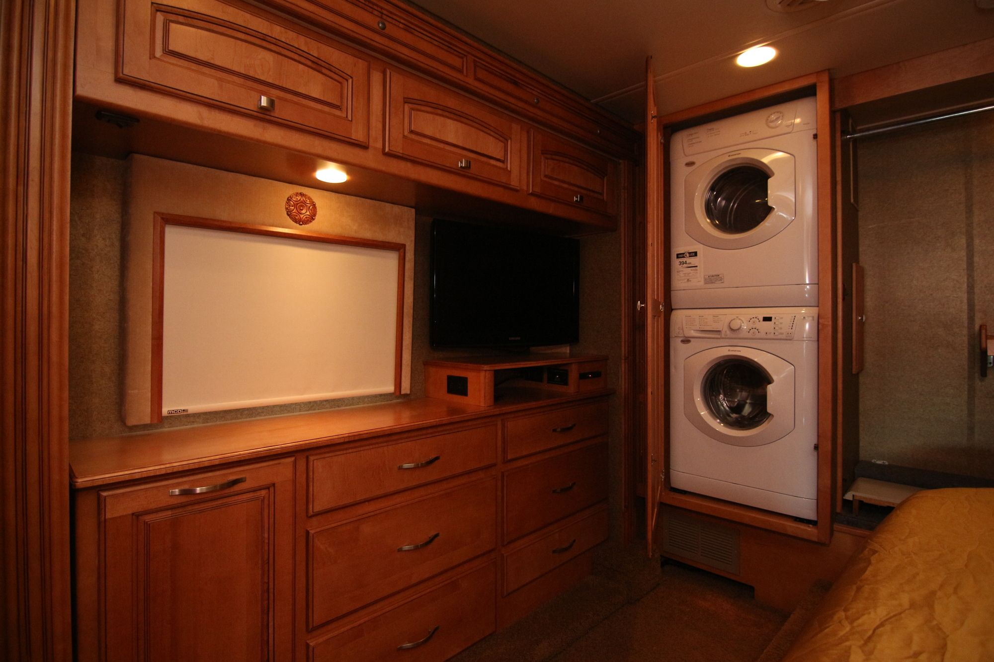 Used 2013 Winnebago Journey 40U Class A  For Sale