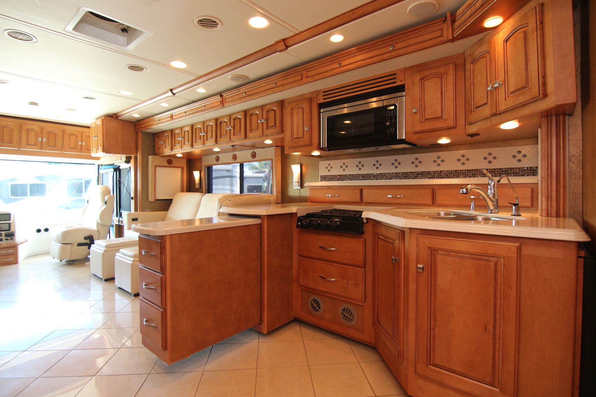 Used 2013 Winnebago Journey 40U Class A  For Sale