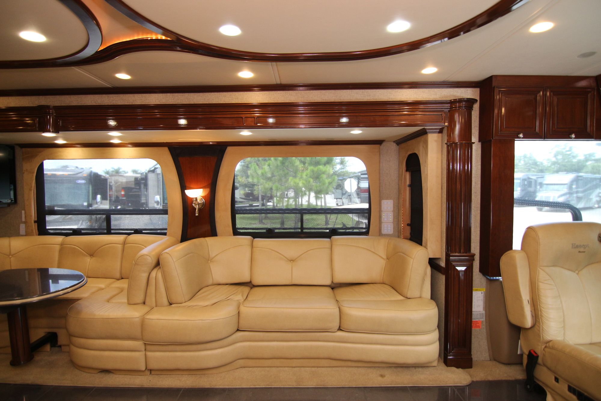 Used 2012 Newmar Essex 4544 Class A  For Sale