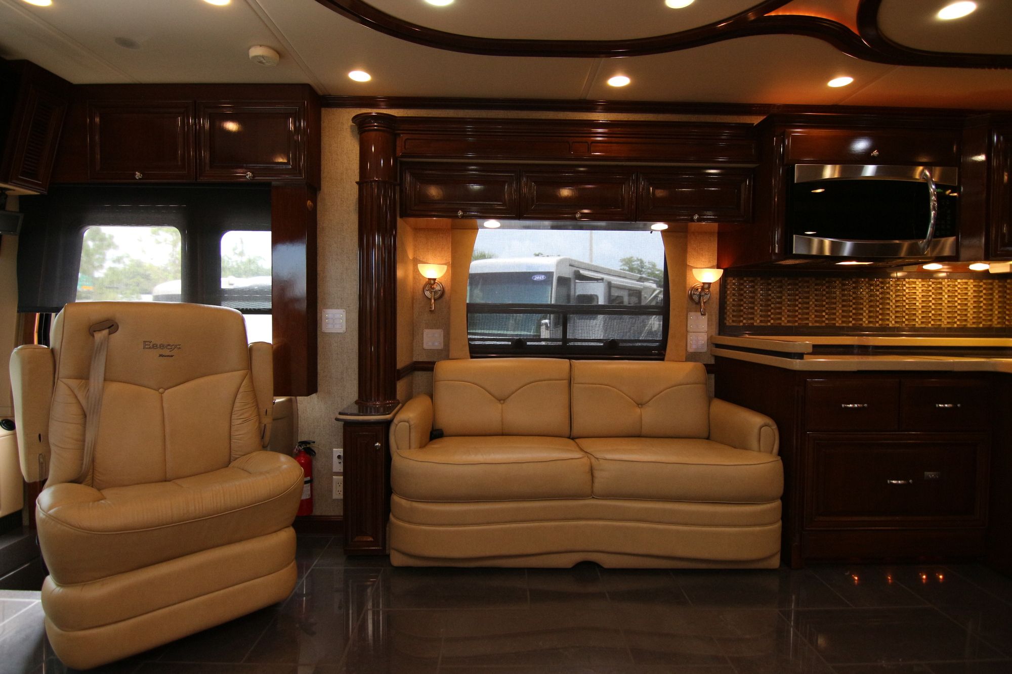 Used 2012 Newmar Essex 4544 Class A  For Sale