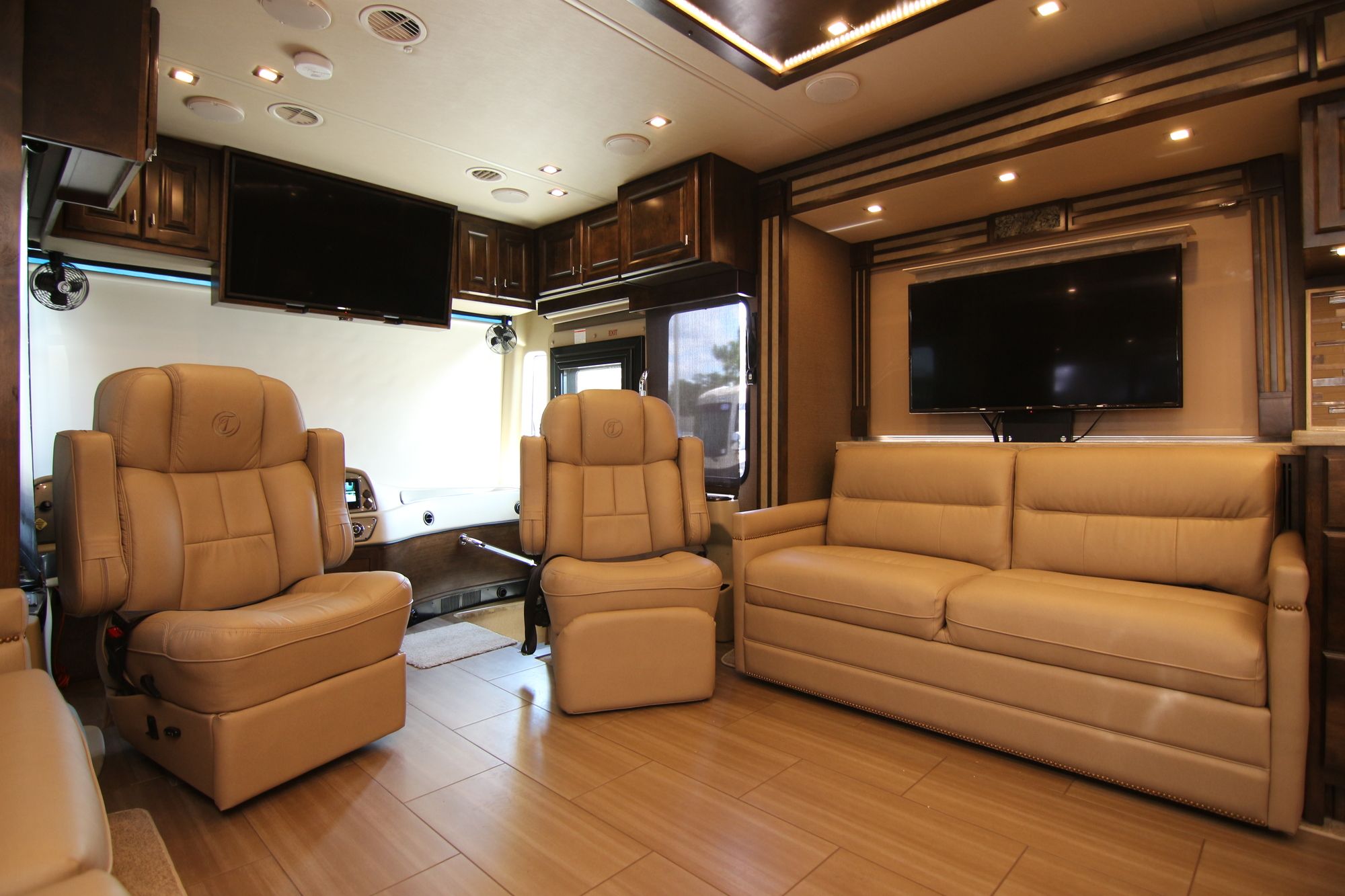 Used 2019 Tiffin Motor Homes Allegro Red 37BA Class A  For Sale