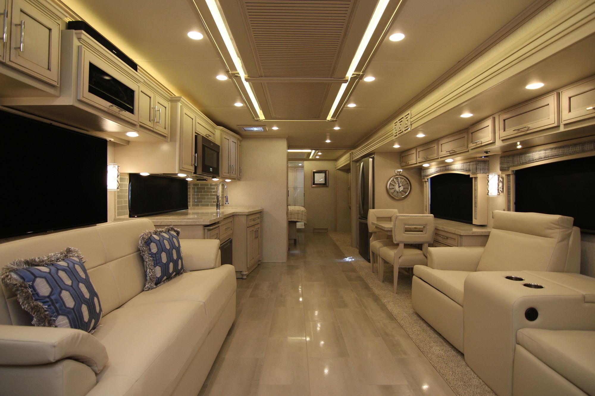 New 2020 Newmar Ventana 4369 Class A  For Sale