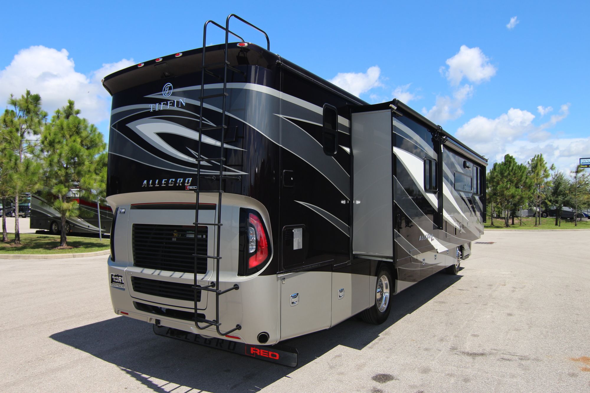 Used 2019 Tiffin Motor Homes Allegro Red 37BA Class A  For Sale