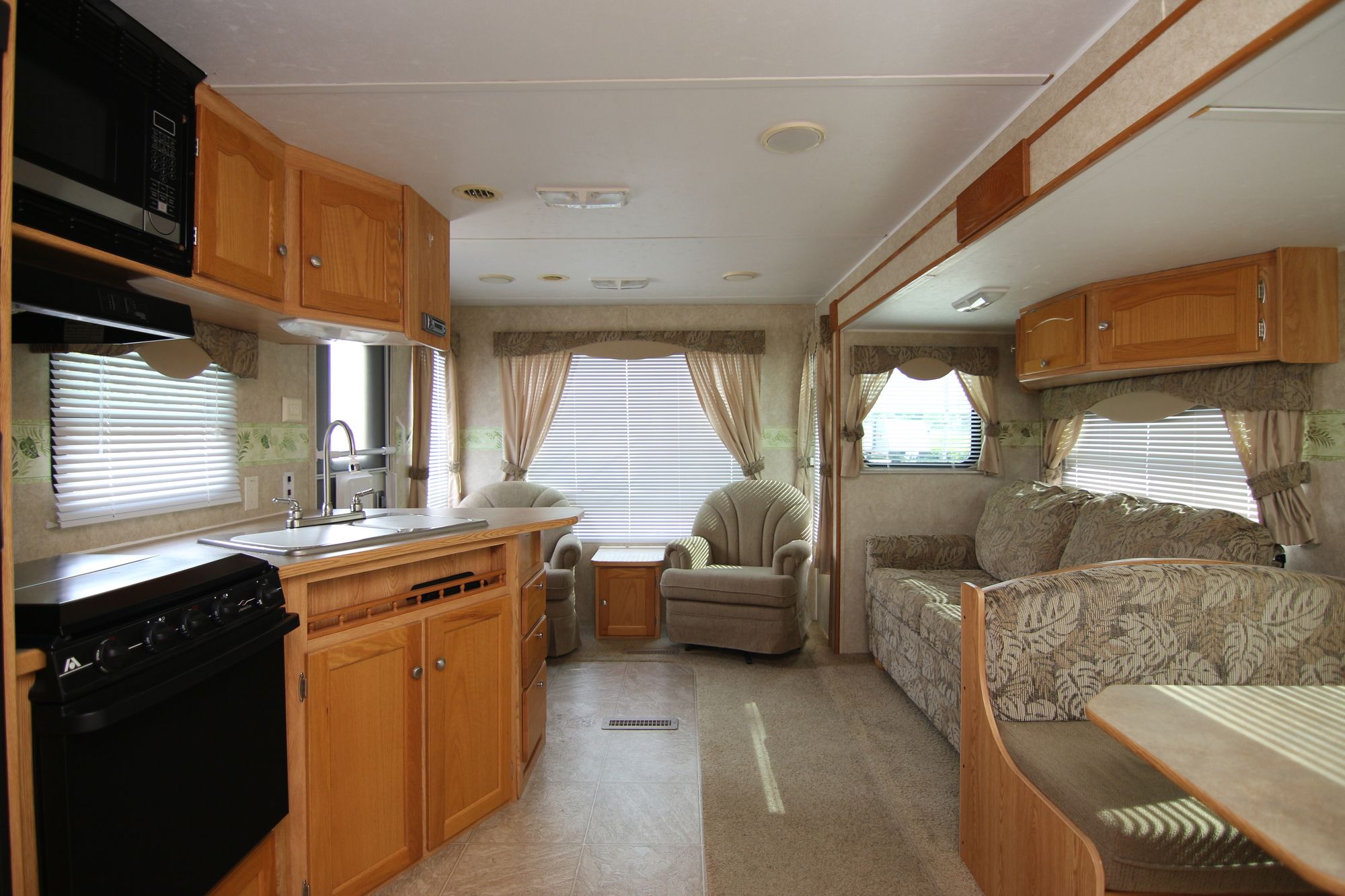 Used 2008 Sunnybrook Sunset Creek 267RL Travel Trailer  For Sale