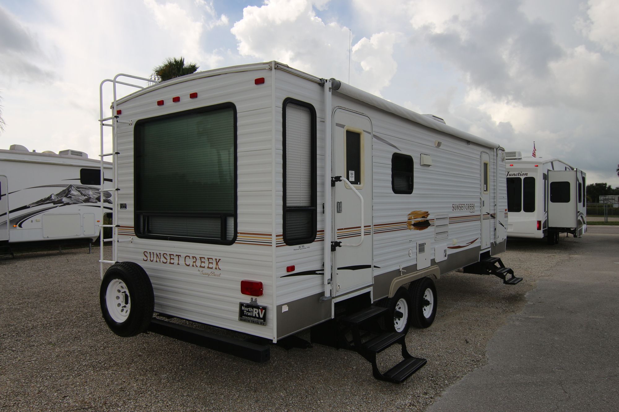 Used 2008 Sunnybrook Sunset Creek 267RL Travel Trailer  For Sale